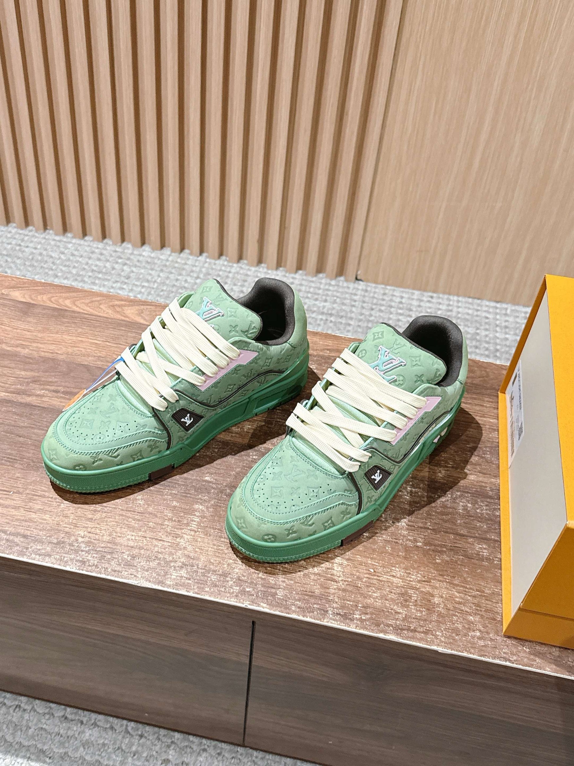 LV Trainer Series 12