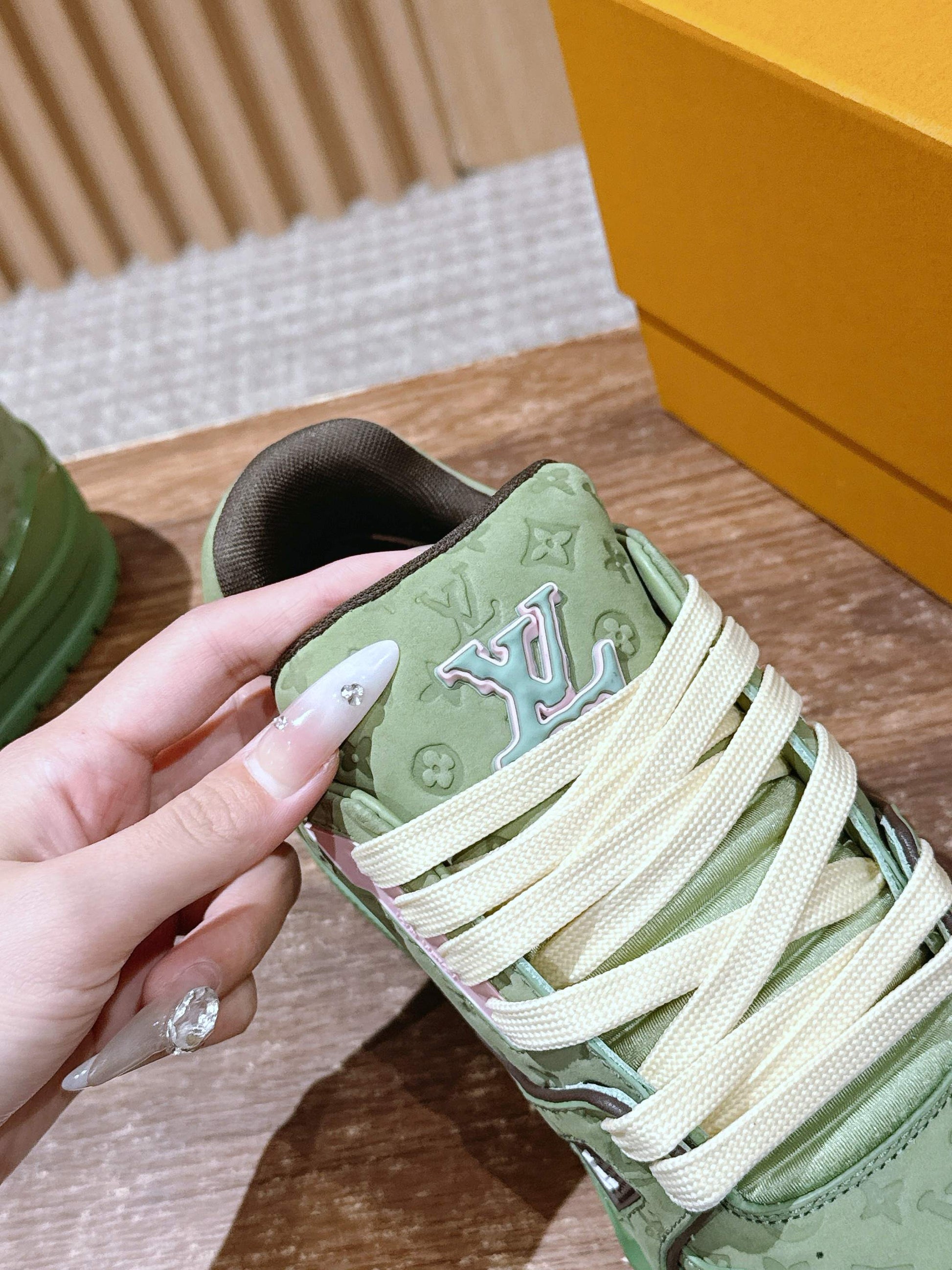 LV Trainer Series 12