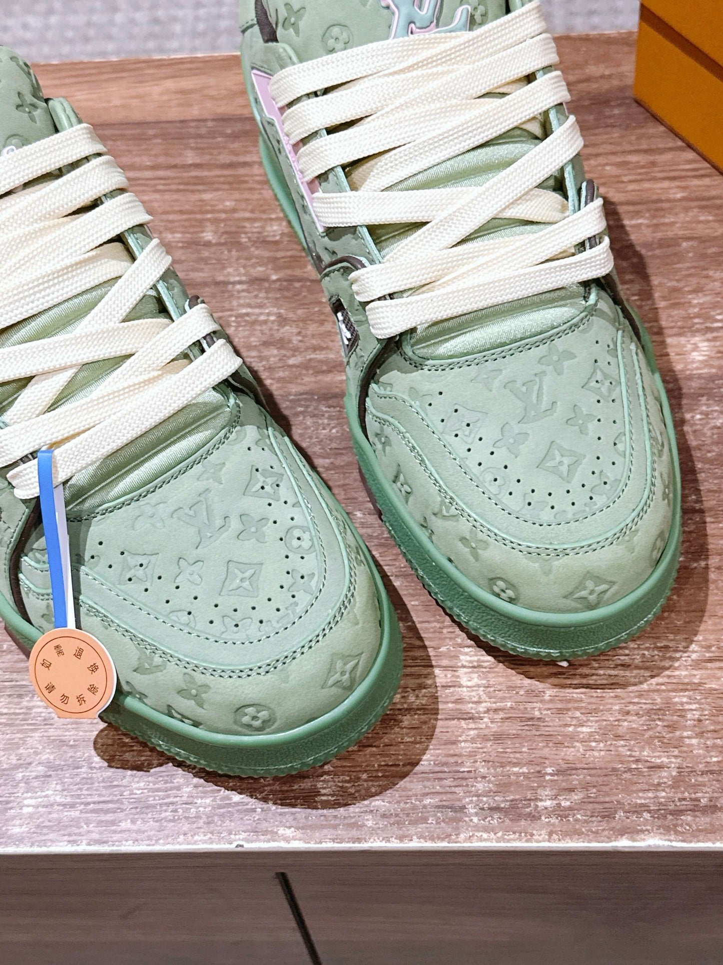 LV Trainer Series 12