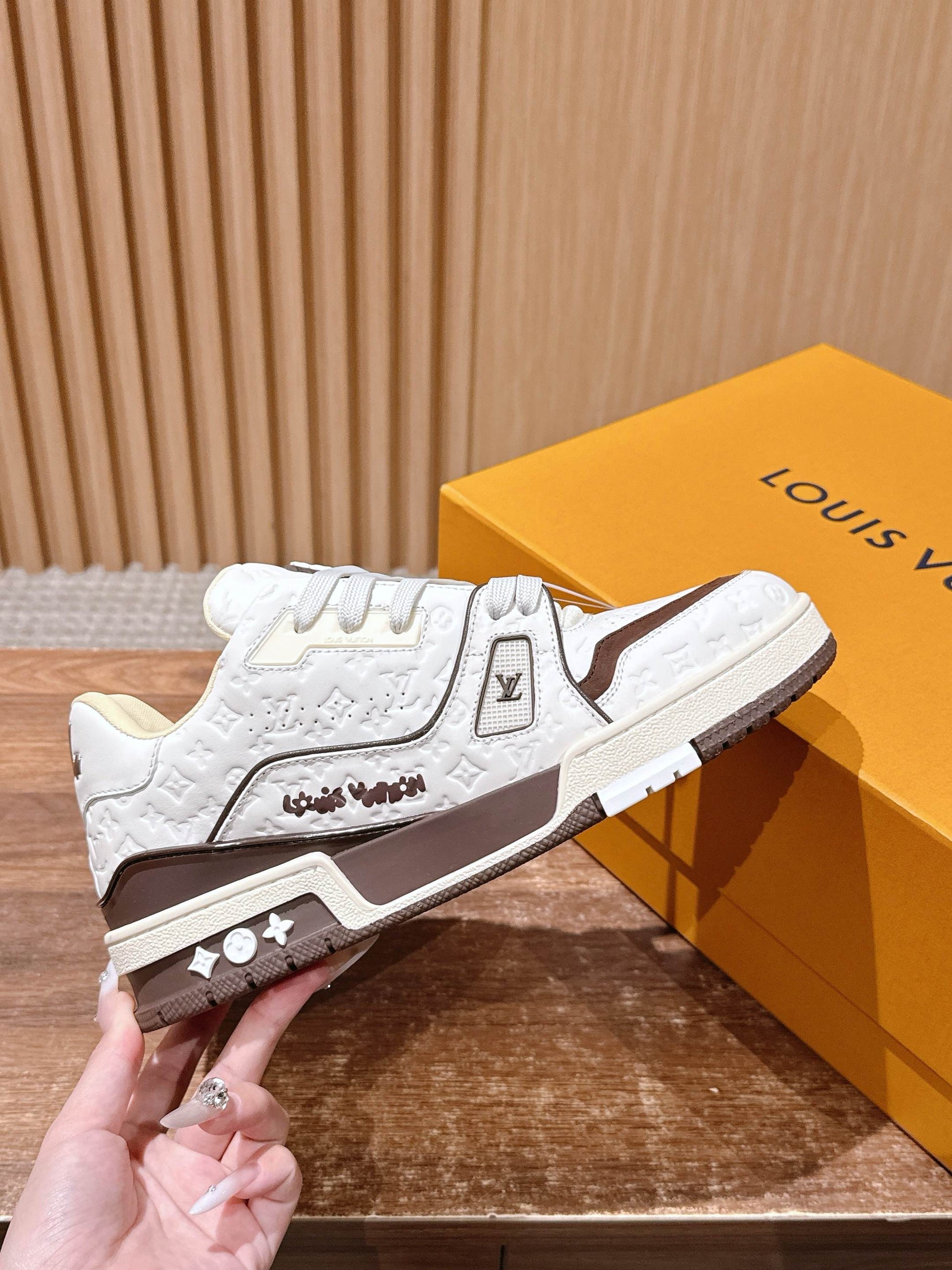 LV Trainer Series 11