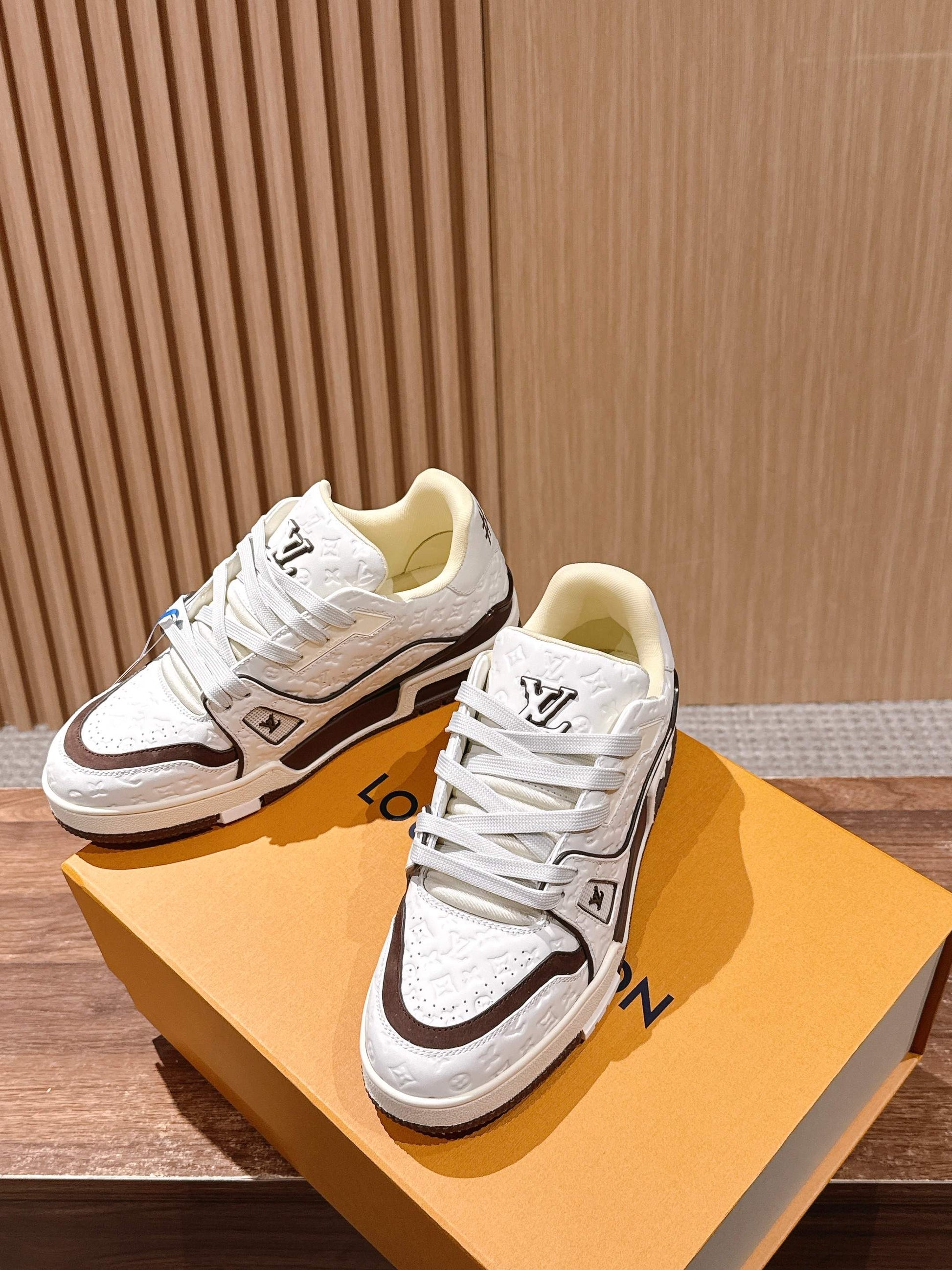 LV Trainer Series 11