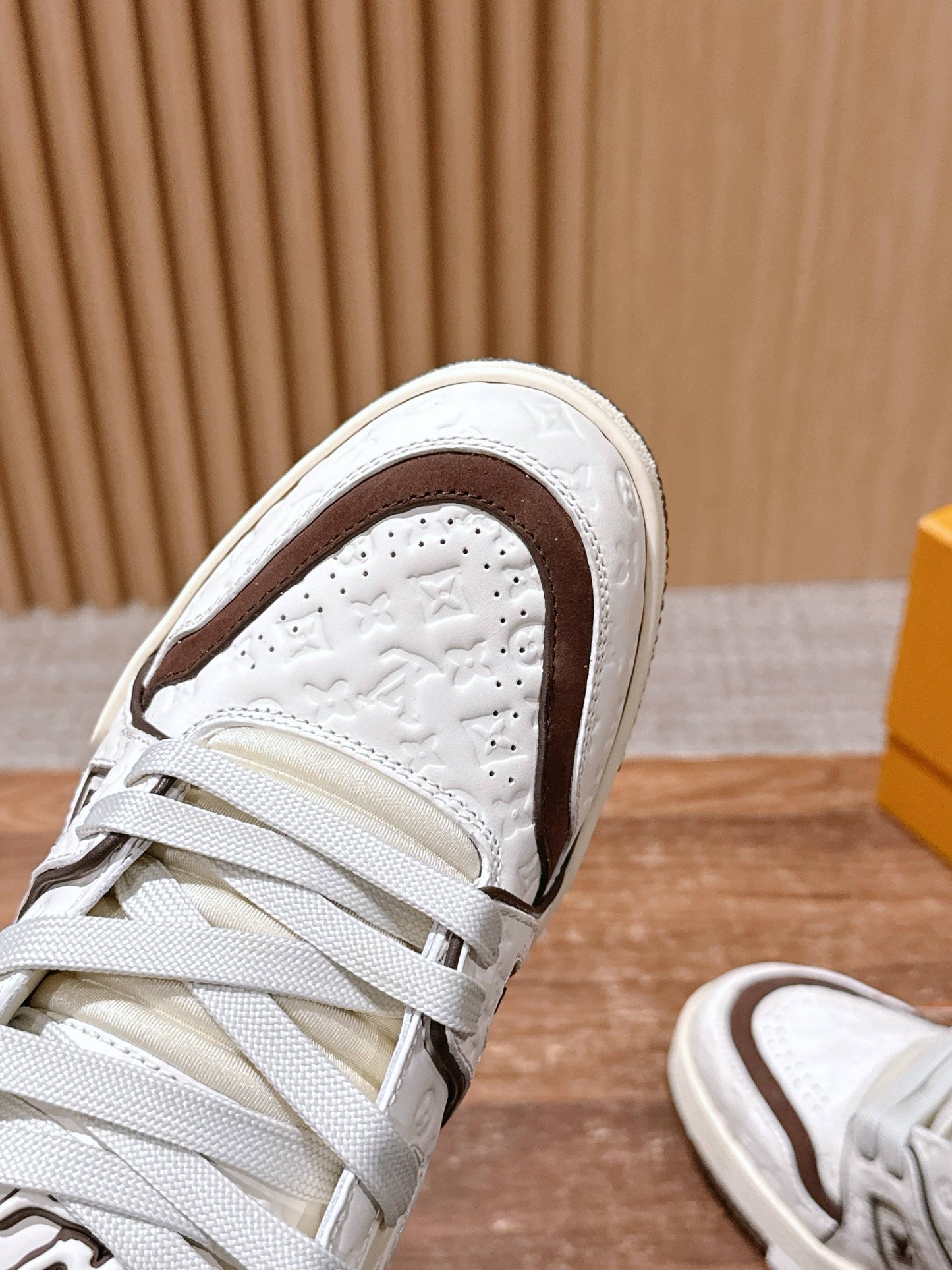 LV Trainer Series 11