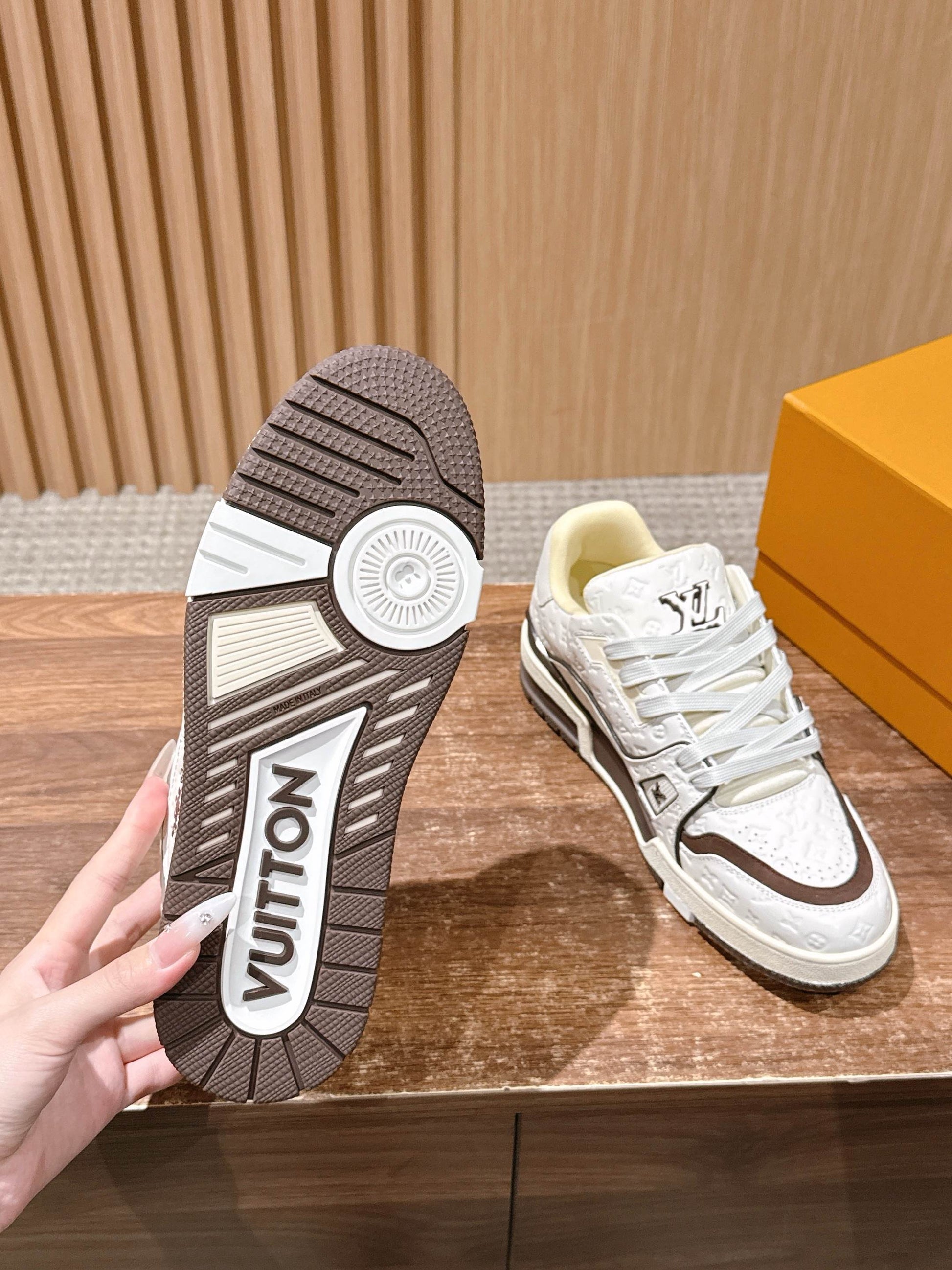 LV Trainer Series 11