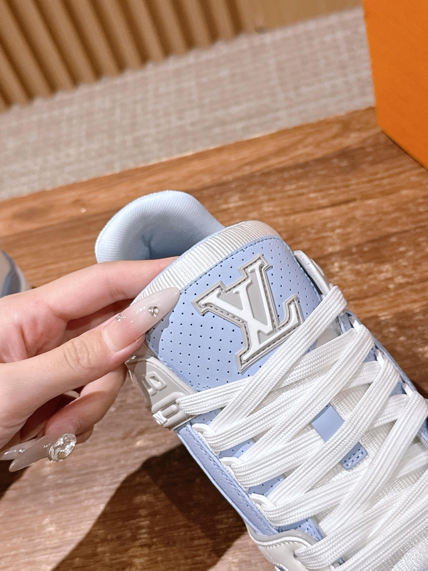 LV Trainer Series 05