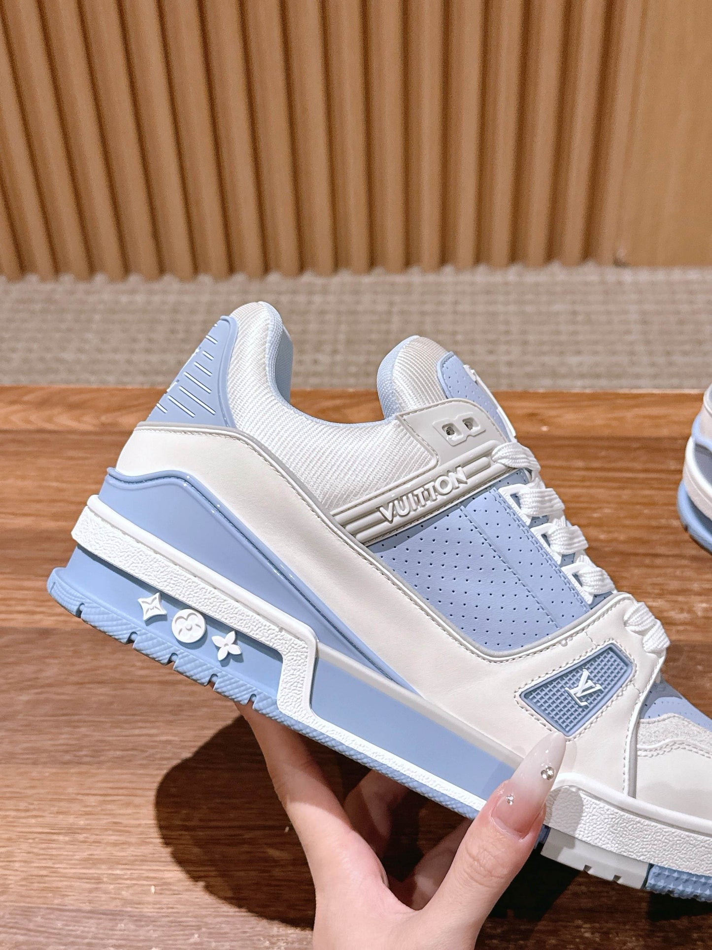 LV Trainer Series 05