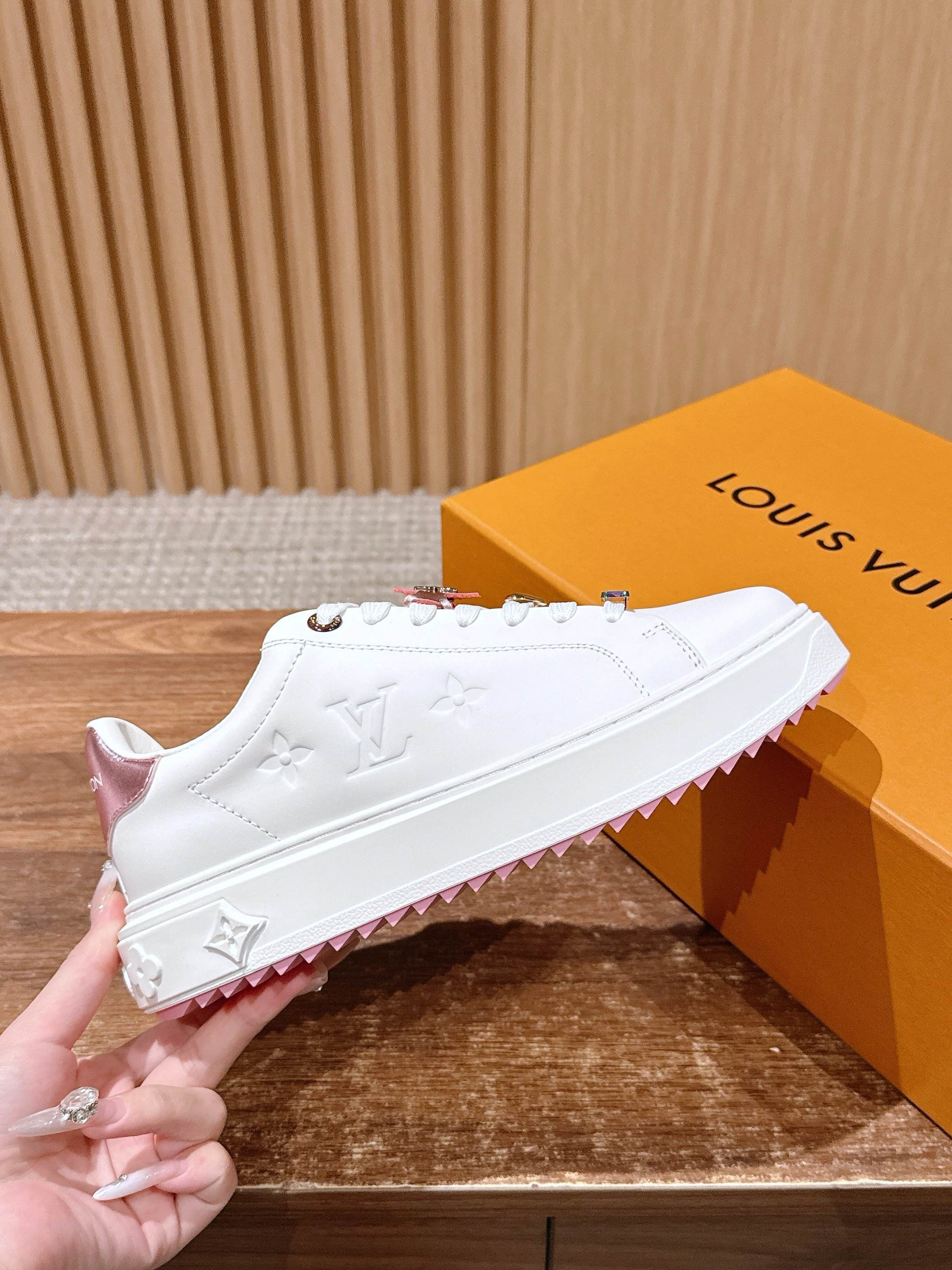 LV Time Out Sneaker Series 14