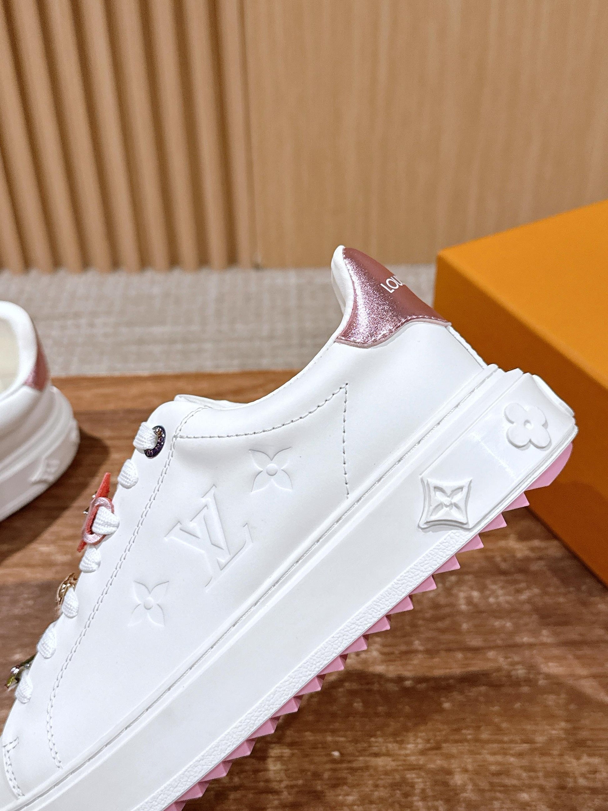 LV Time Out Sneaker Series 14