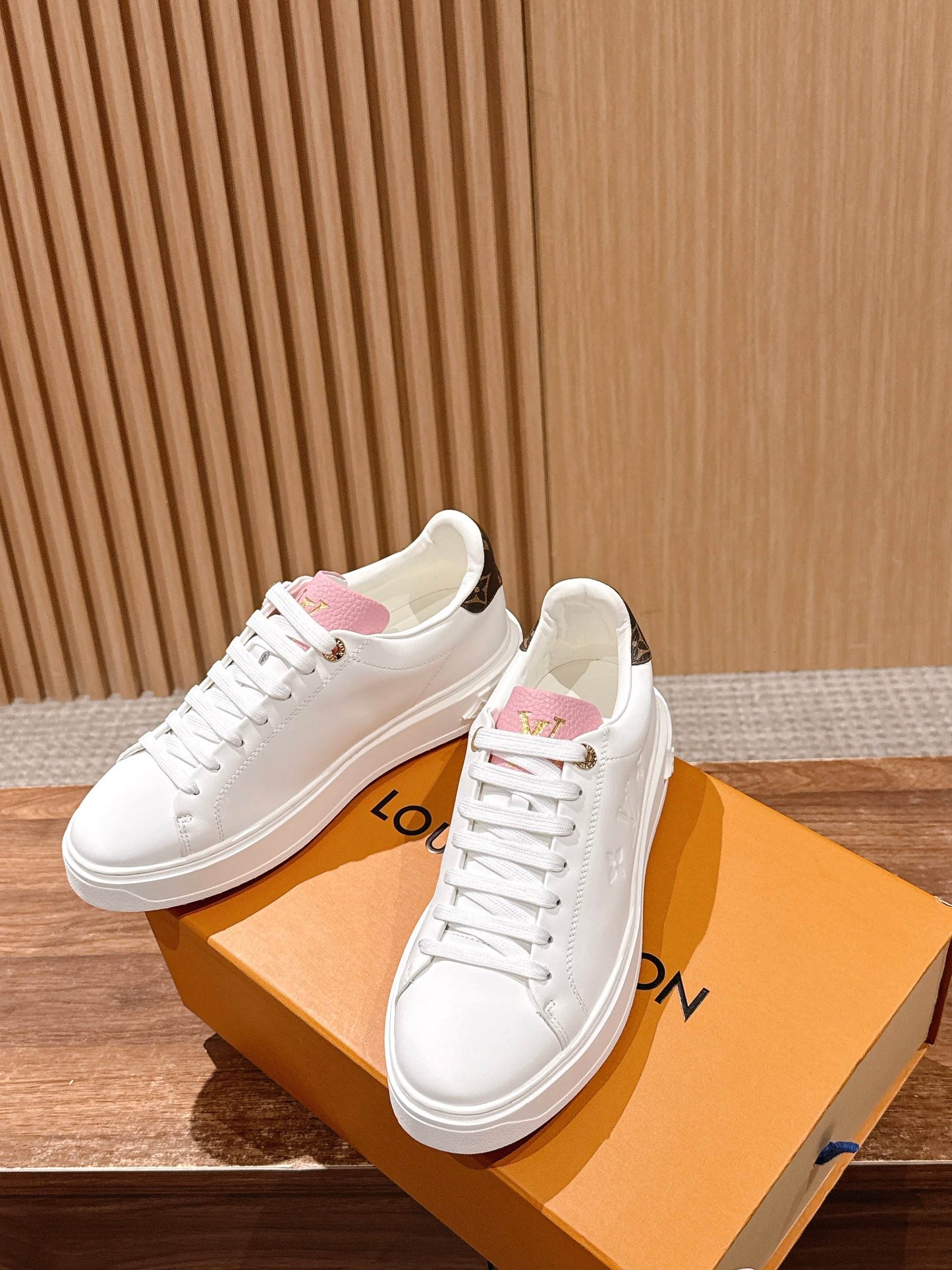 LV Time Out Sneaker Series 13