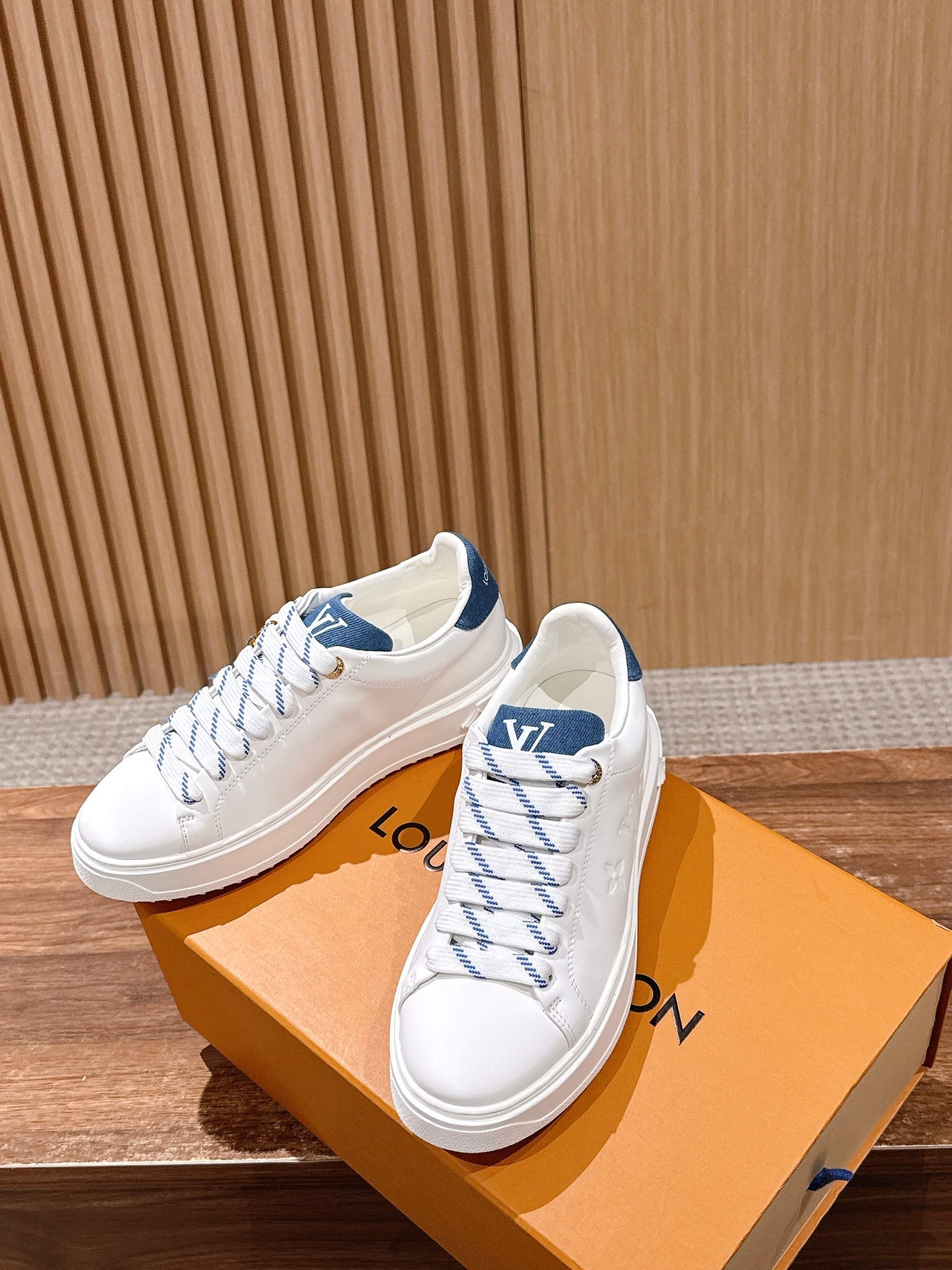 LV Time Out Sneaker Series 11