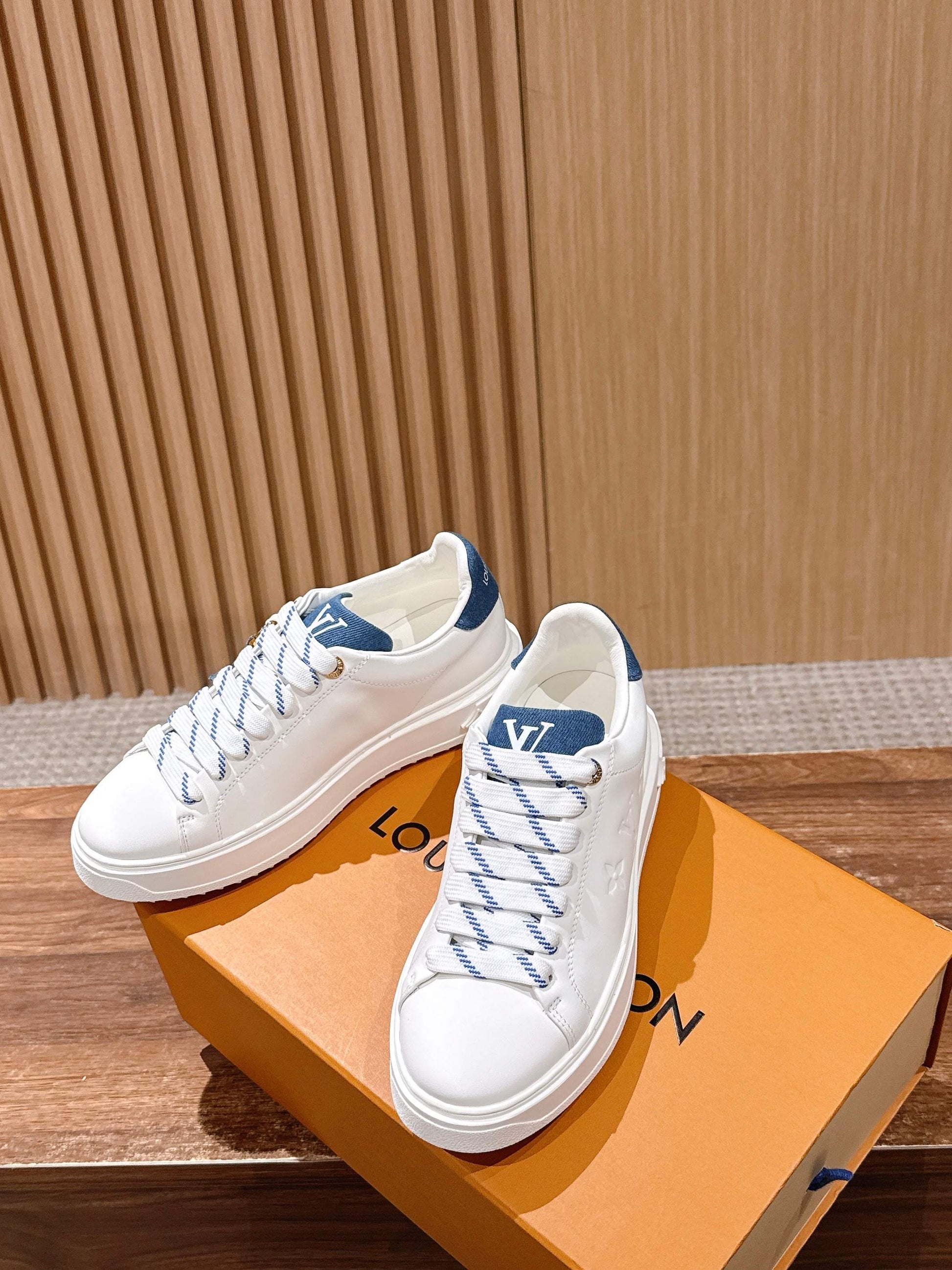 LV Time Out Sneaker Series 11