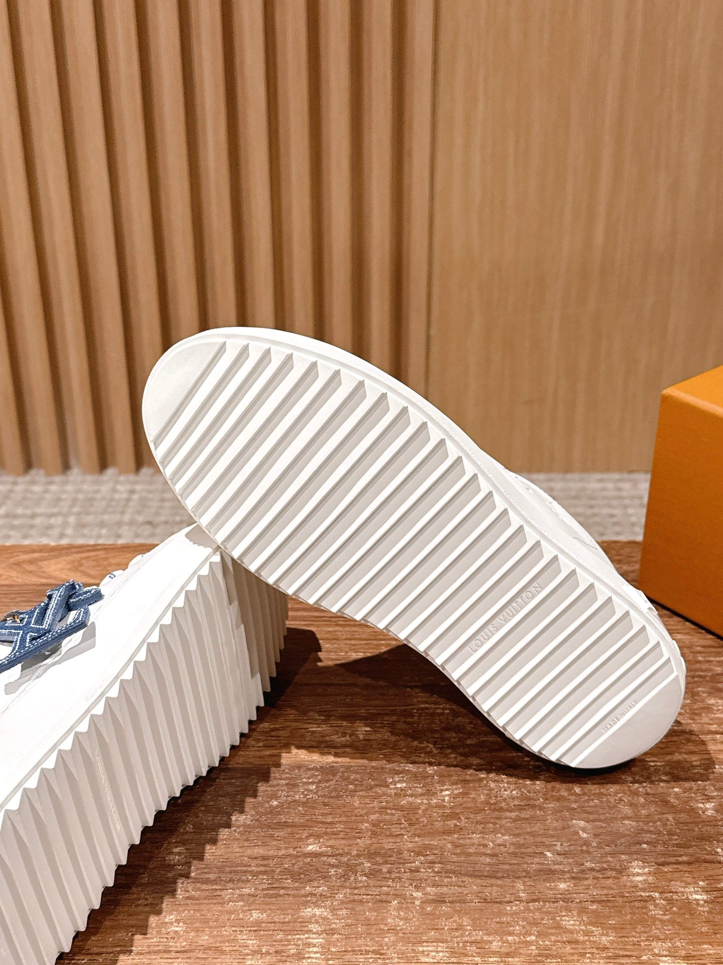 LV Time Out Sneaker Series 11