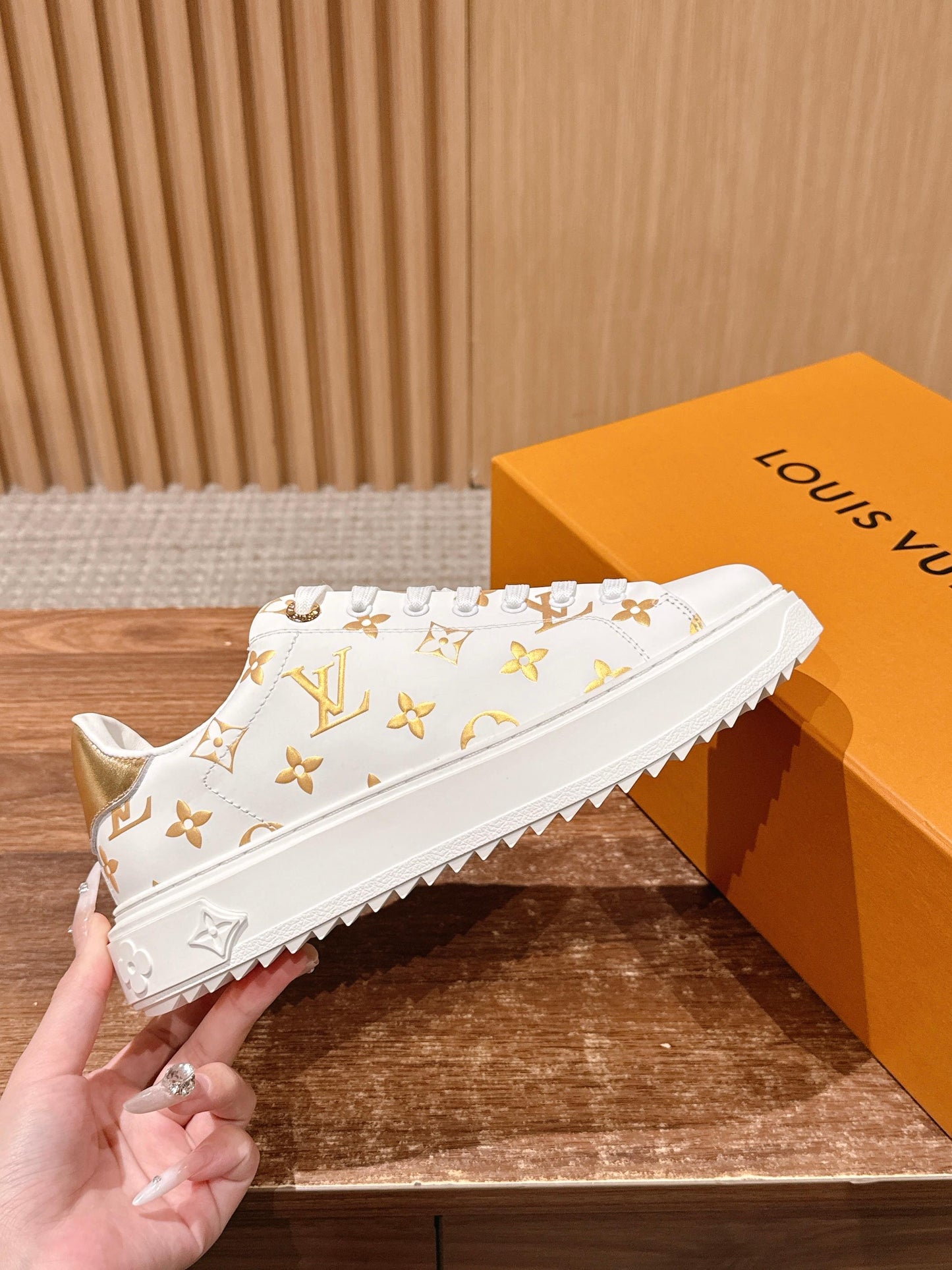 LV Time Out Sneaker Series 09