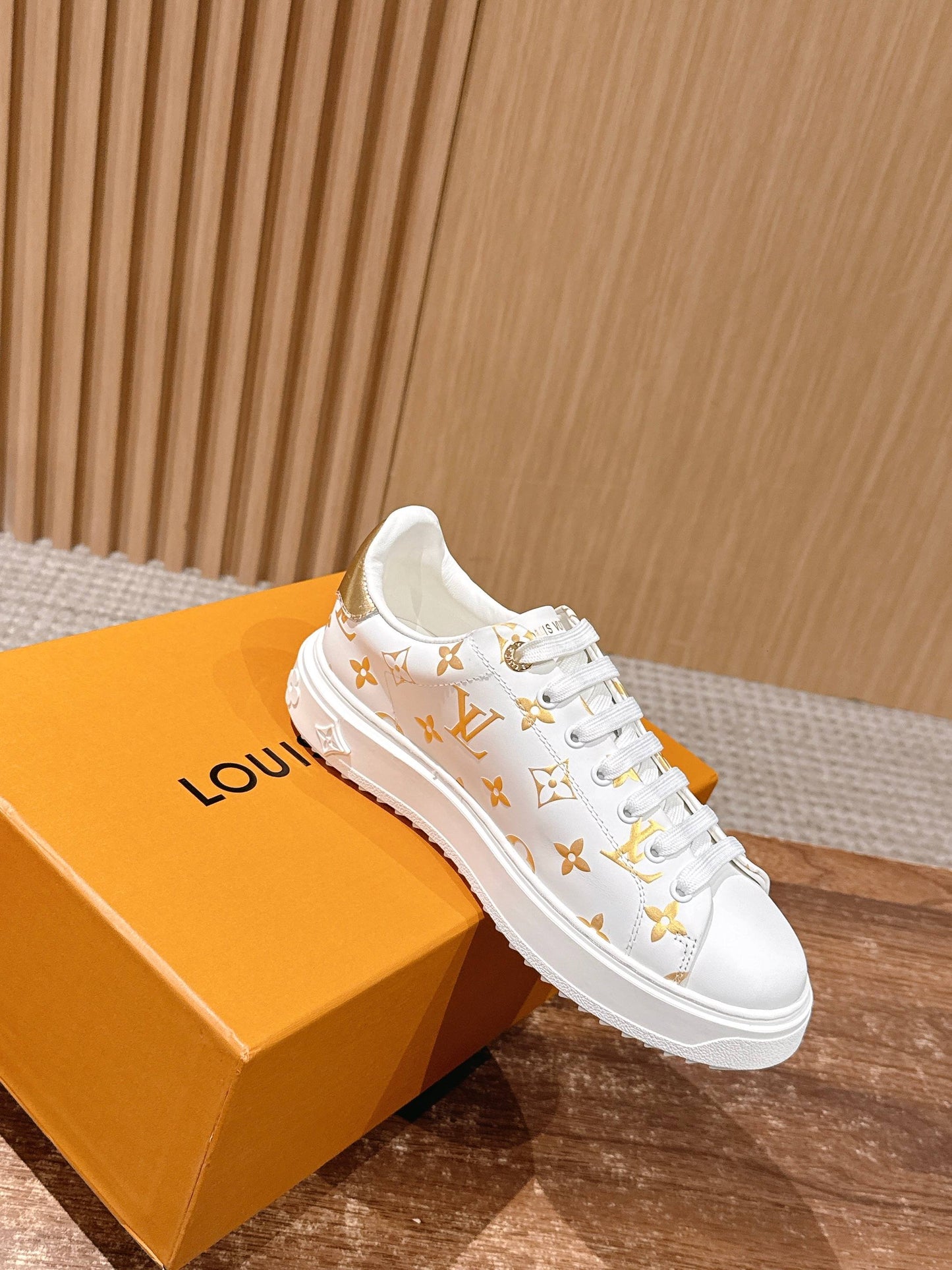 LV Time Out Sneaker Series 09