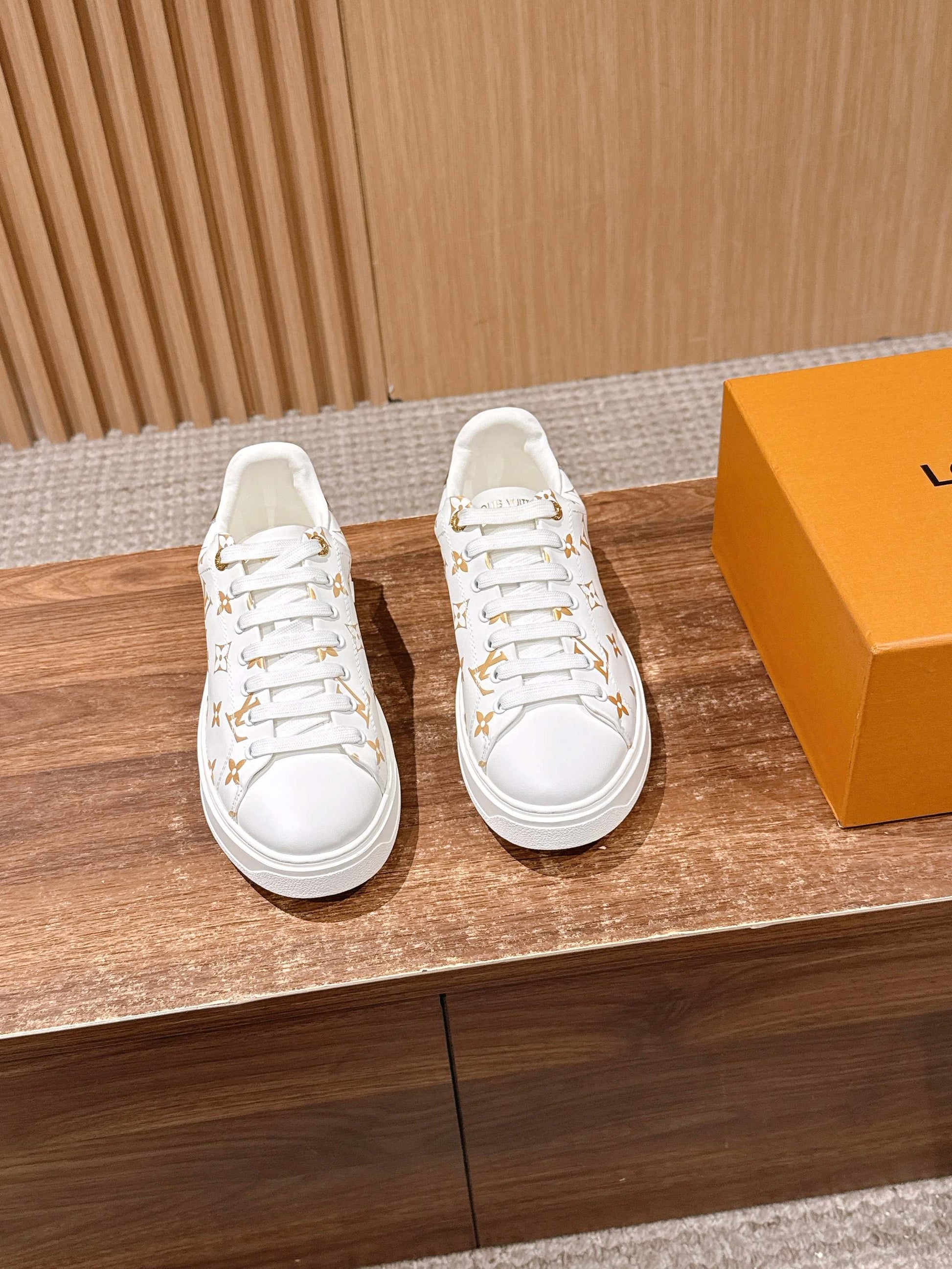 LV Time Out Sneaker Series 09