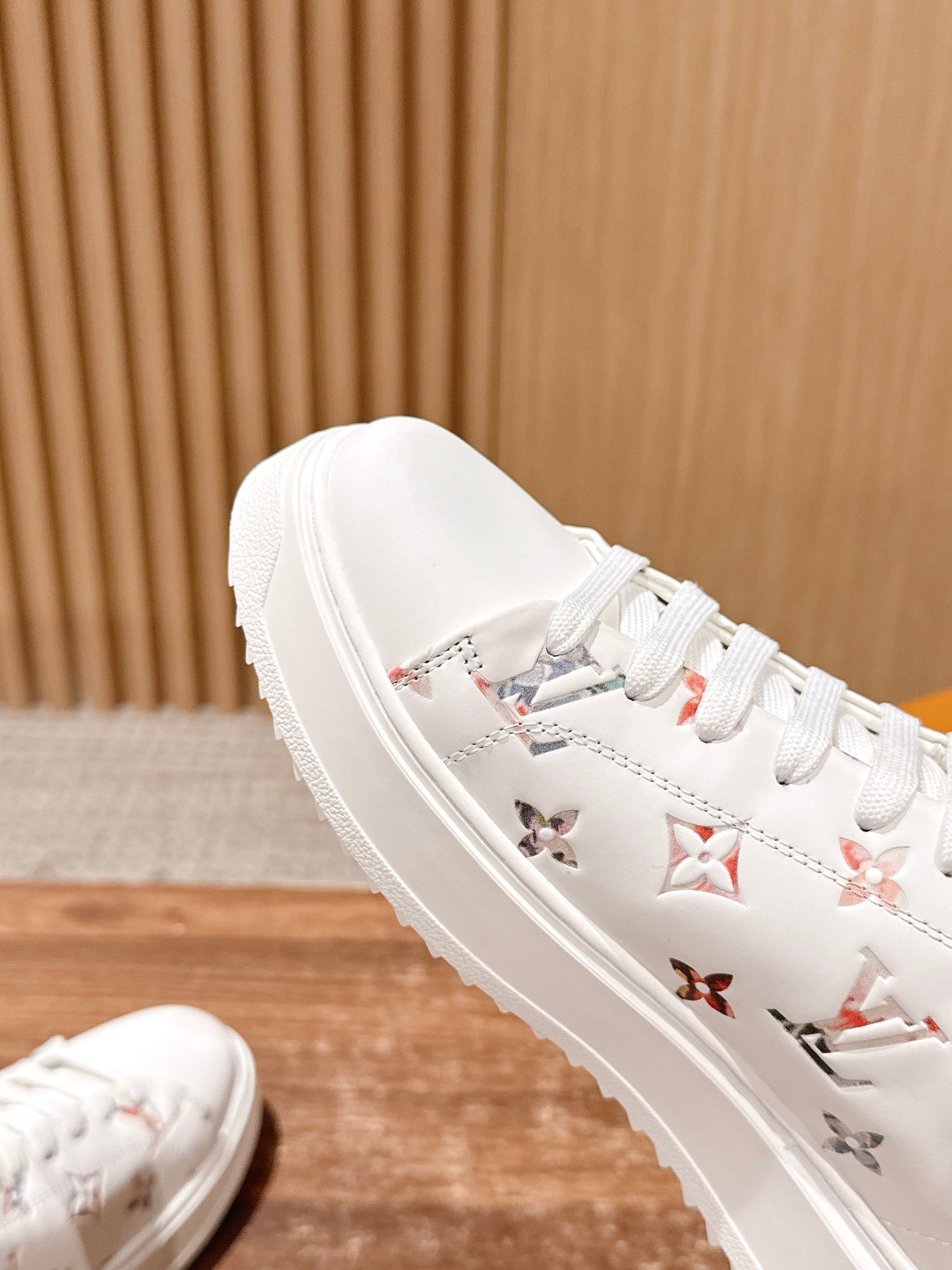 LV Time Out Sneaker Series 08