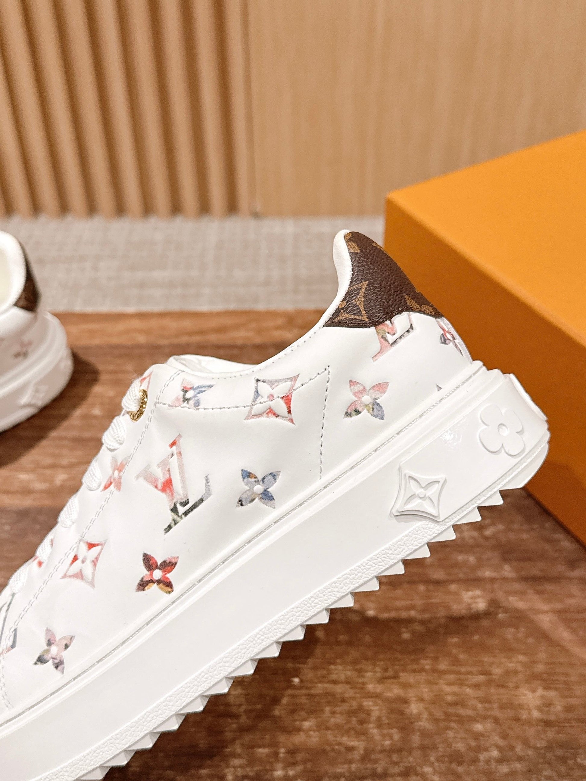 LV Time Out Sneaker Series 08