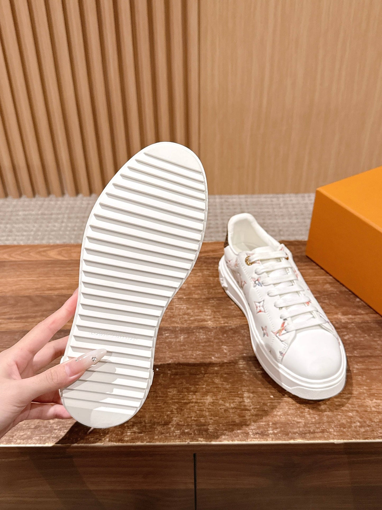 LV Time Out Sneaker Series 08