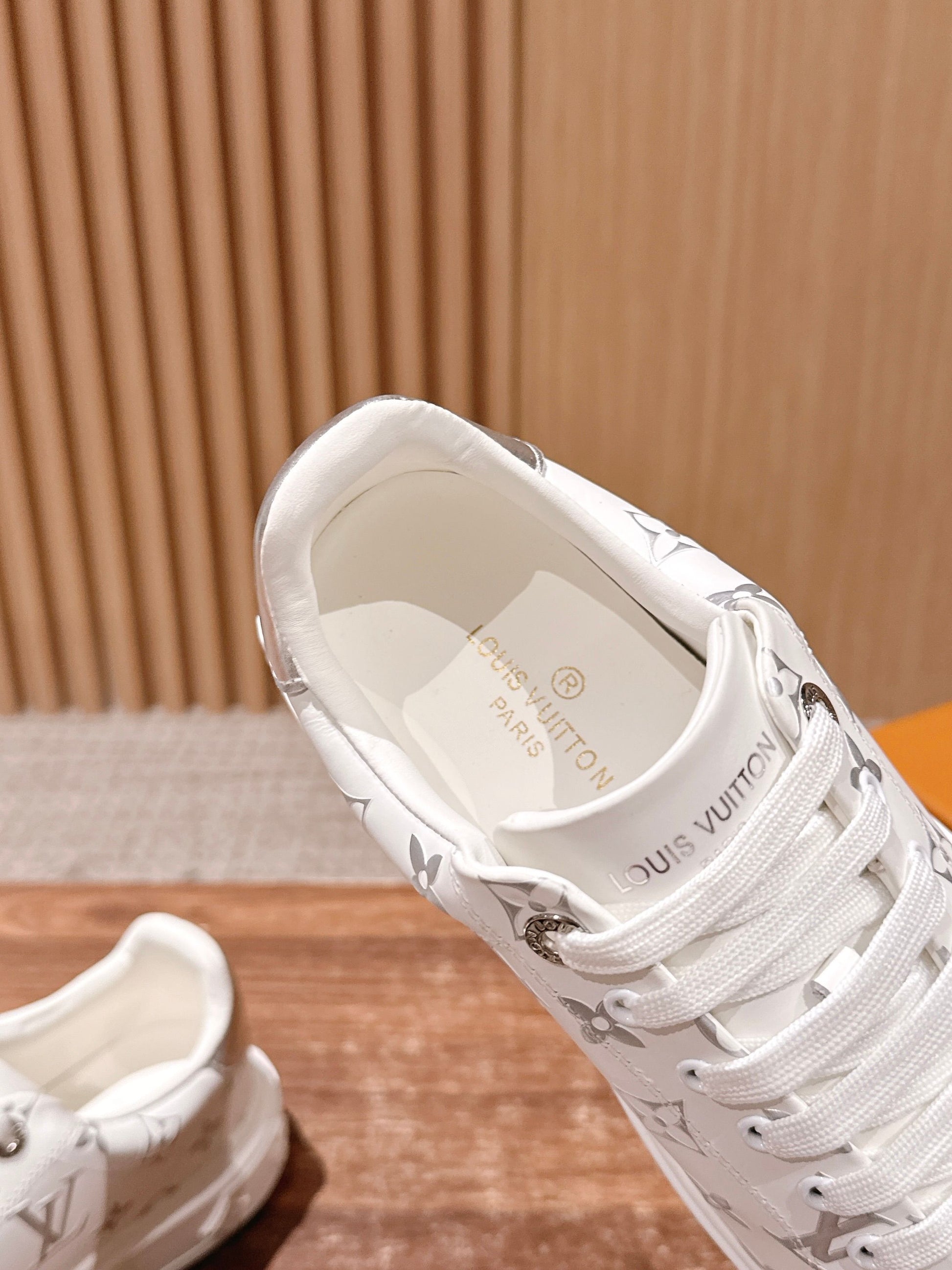 LV Time Out Sneaker Series 07