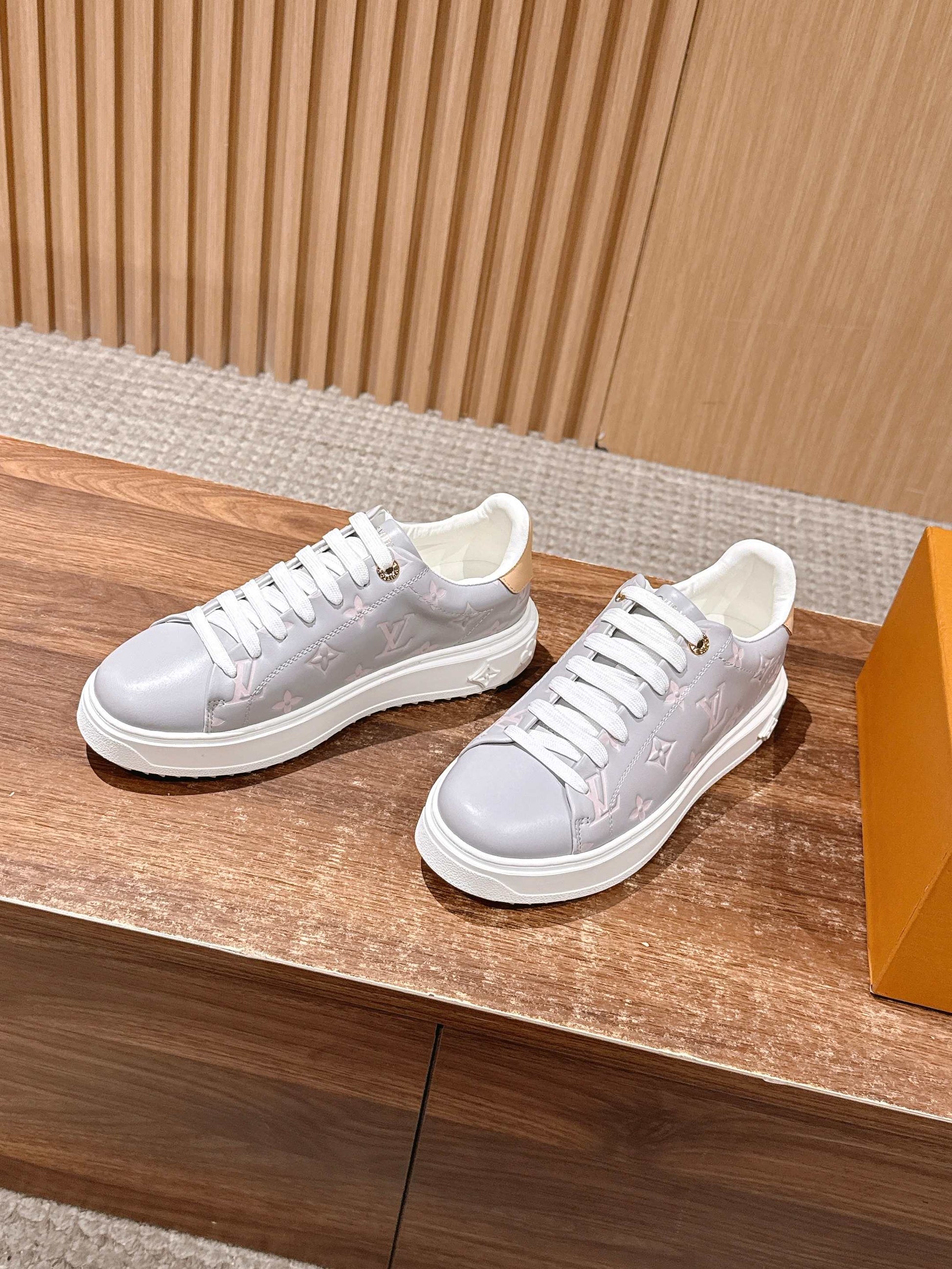 LV Time Out Sneaker Series 06