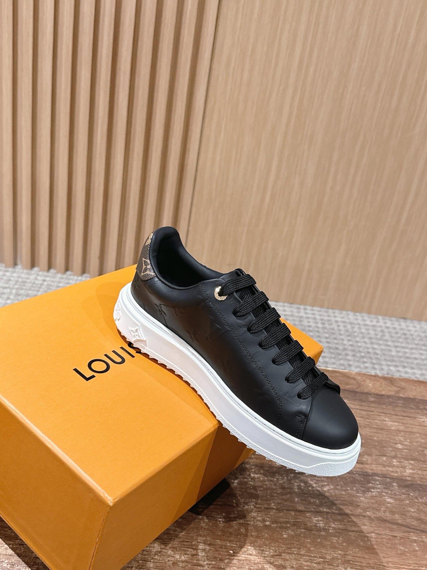 LV Time Out Sneaker Series 04