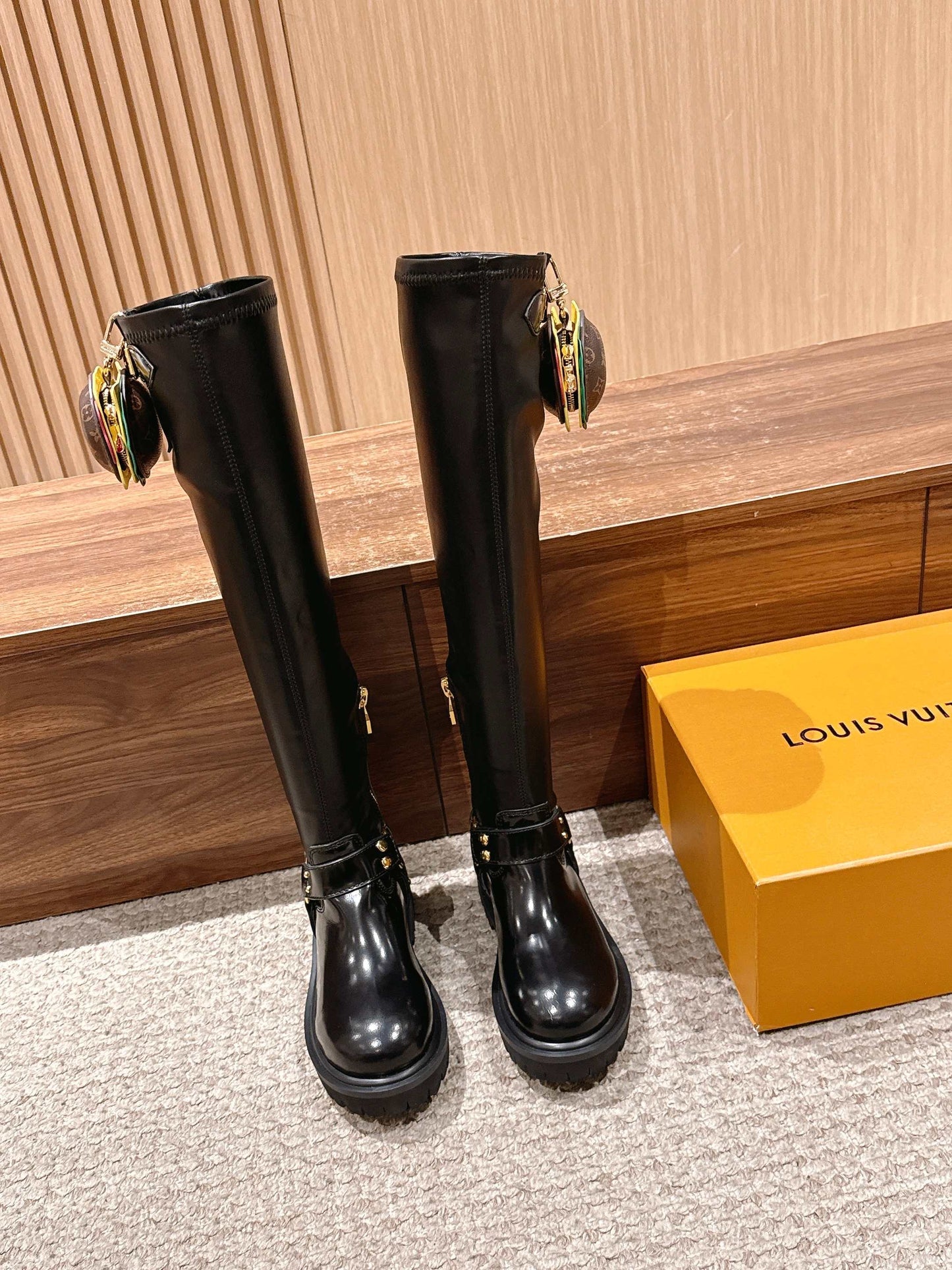 LV * Timberland Knee-High Boots‌ Black
