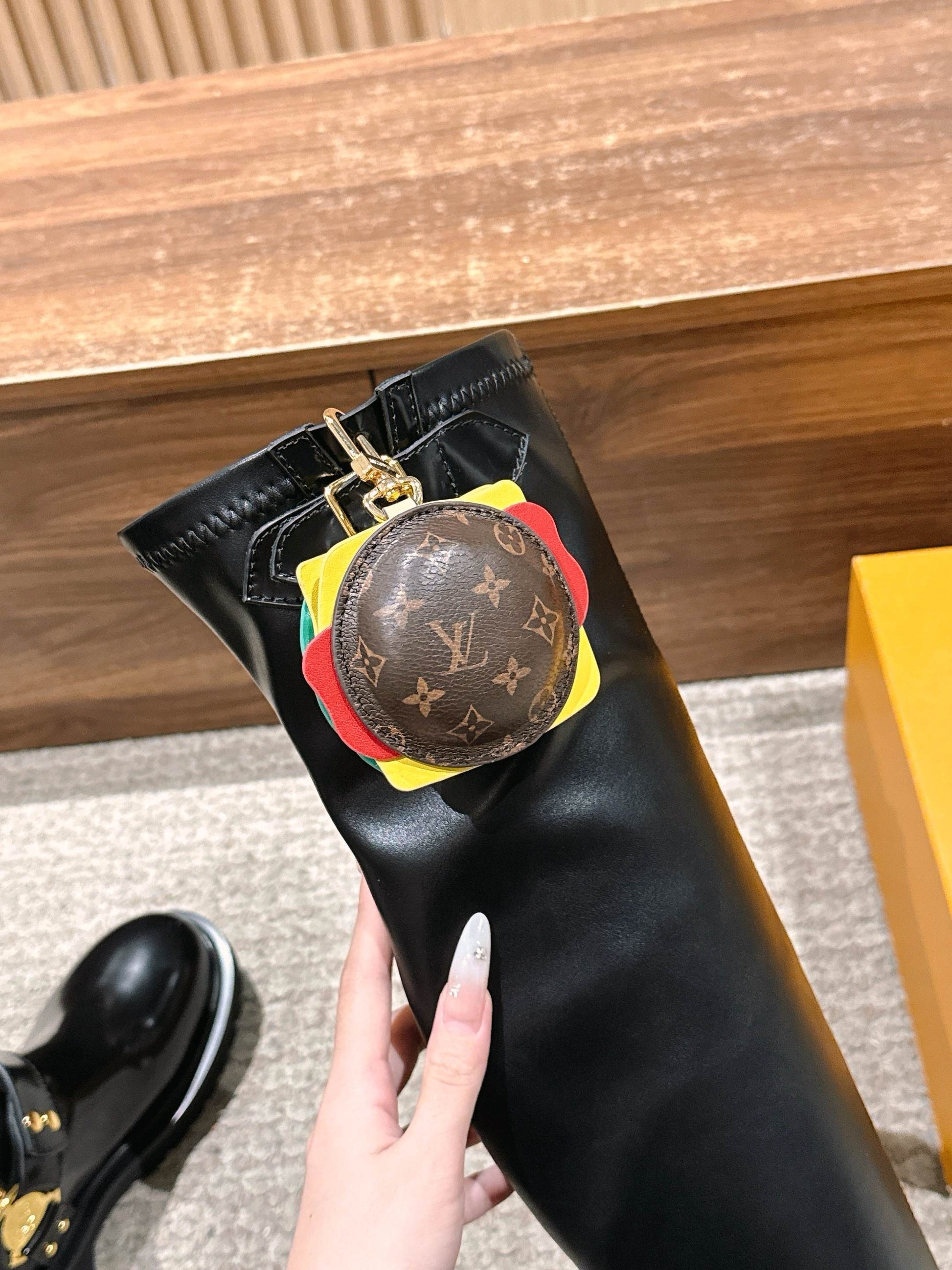 LV * Timberland Knee-High Boots‌ Black