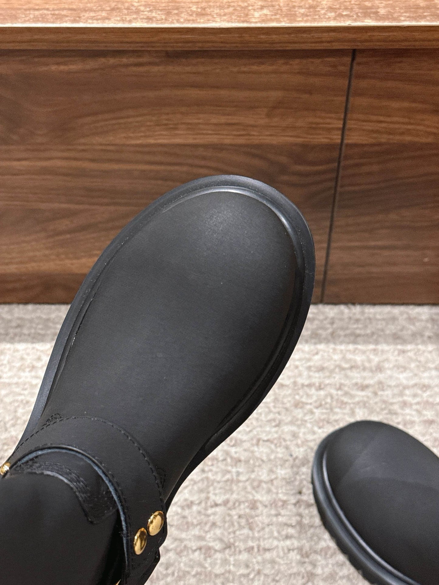 LV * Timberland Short Boots‌ Black 02