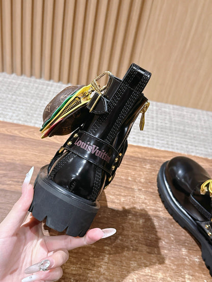 LV * Timberland Short Boots‌ Black 01