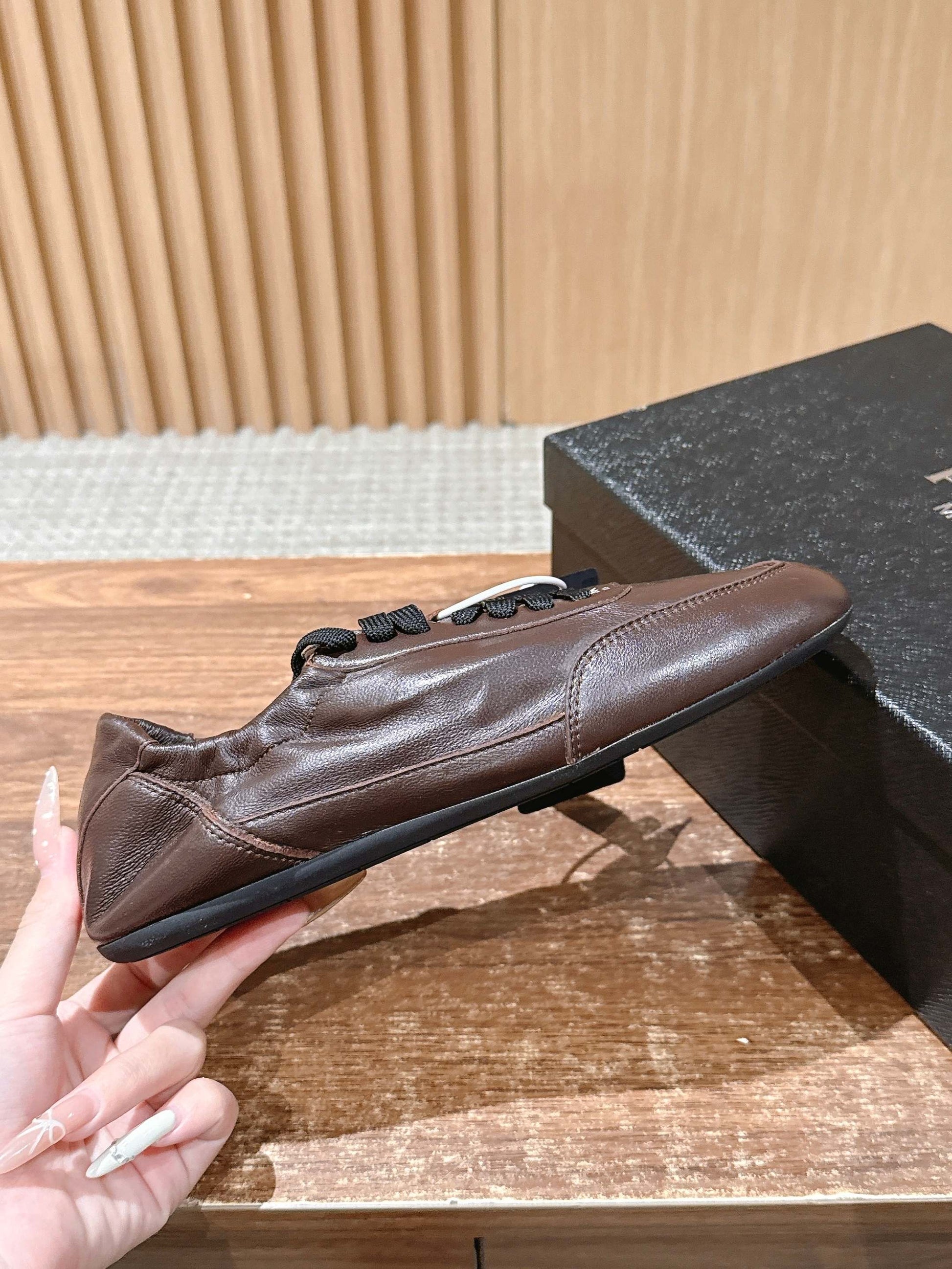 PRADA Leather Thin-Sole Casual Sneakers, Brown