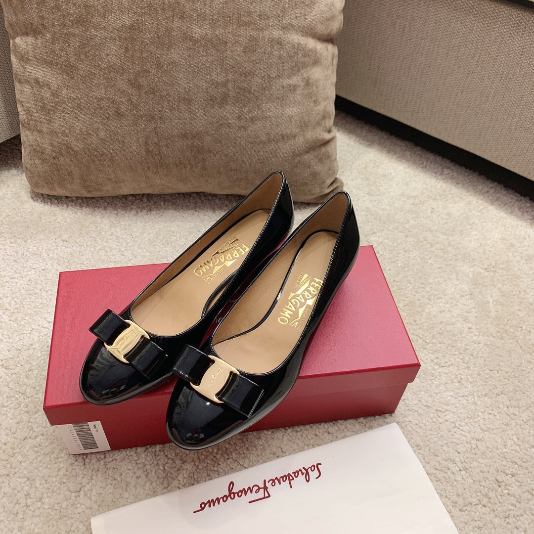 Ferragamo Lace & Mesh Vara Flats, Black