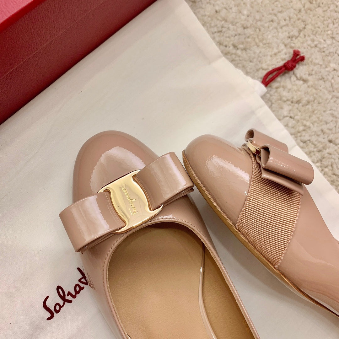 Ferragamo Lace & Mesh Vara Flats, Beige