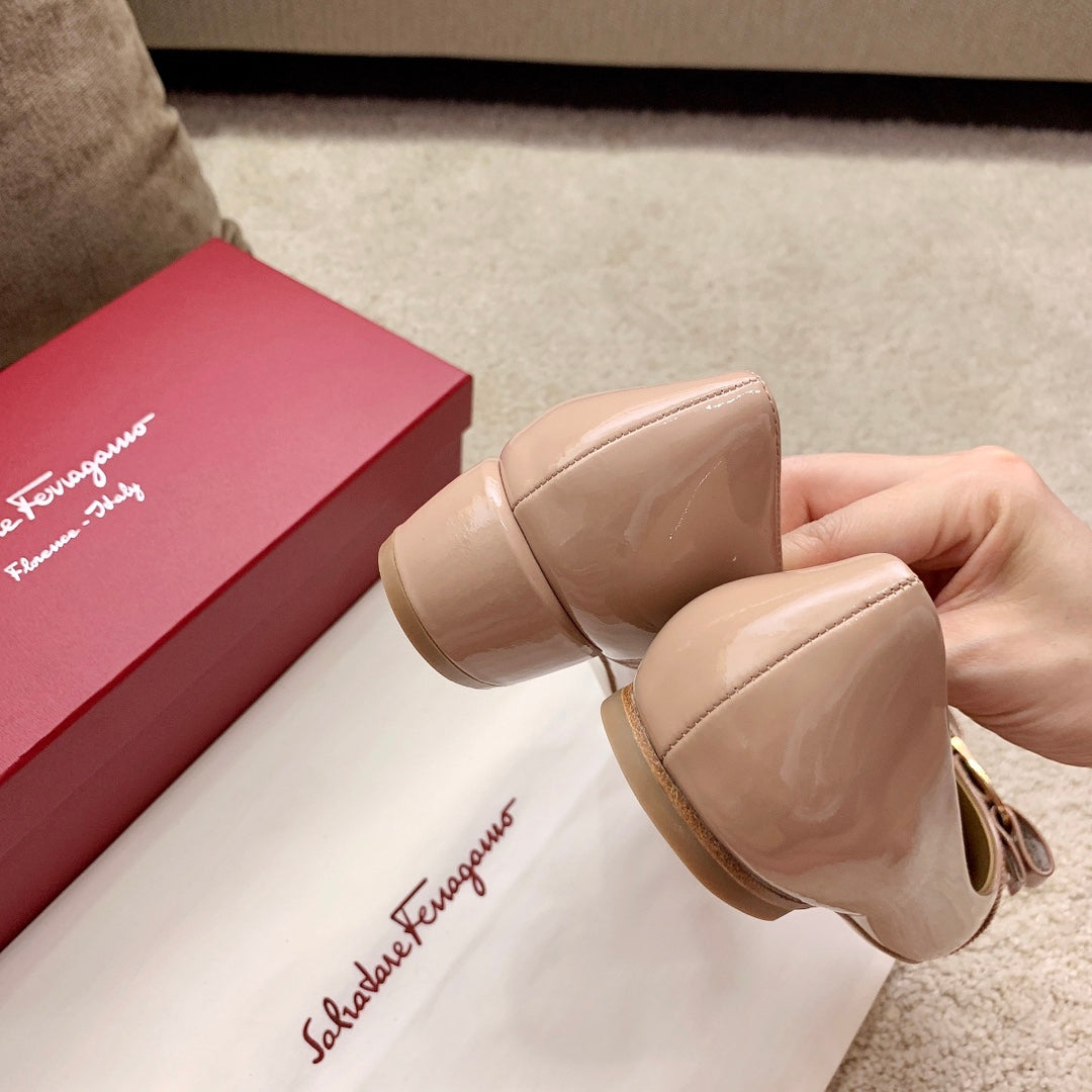 Ferragamo Lace & Mesh Vara Flats, Beige