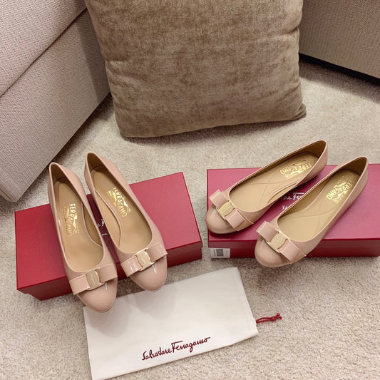 Ferragamo Lace & Mesh Vara Flats, Beige