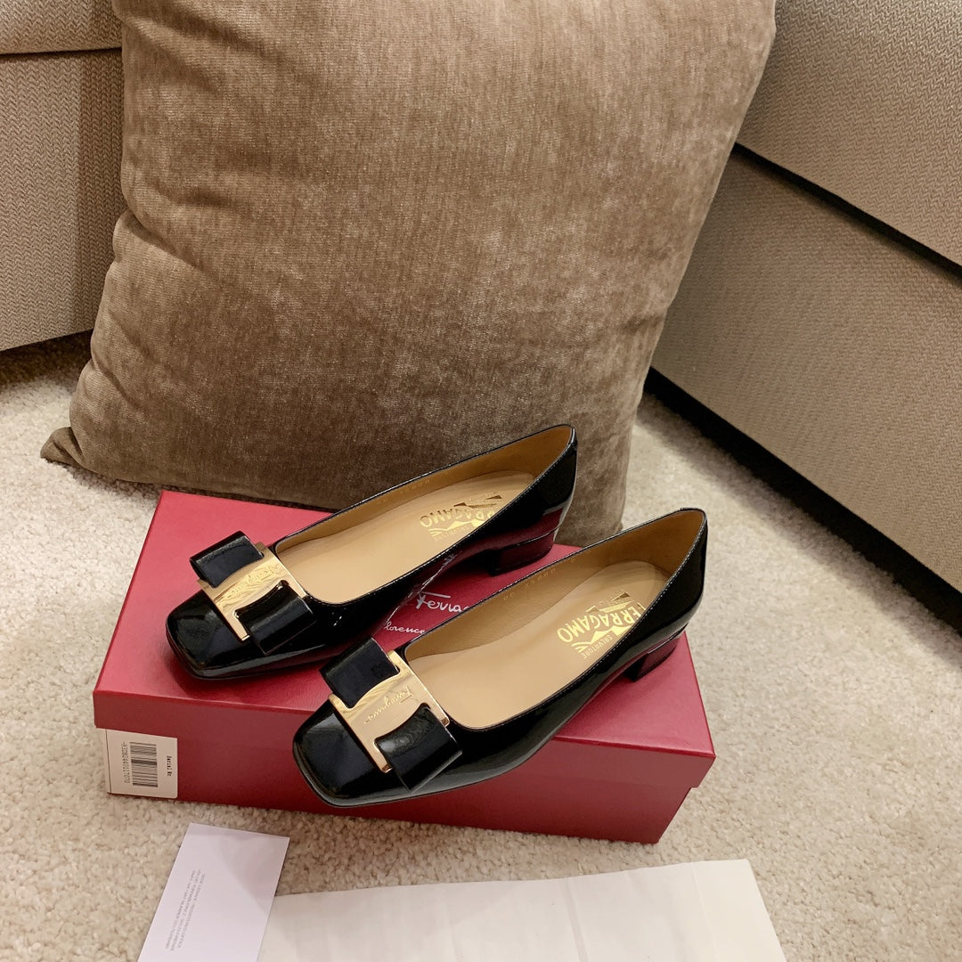 Ferragamo Fila-Square-Toe Best-Seller Bow Flats, Black