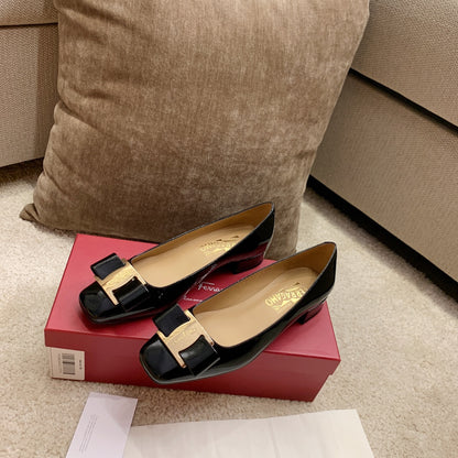 Ferragamo Fila-Square-Toe Best-Seller Bow Flats, Black