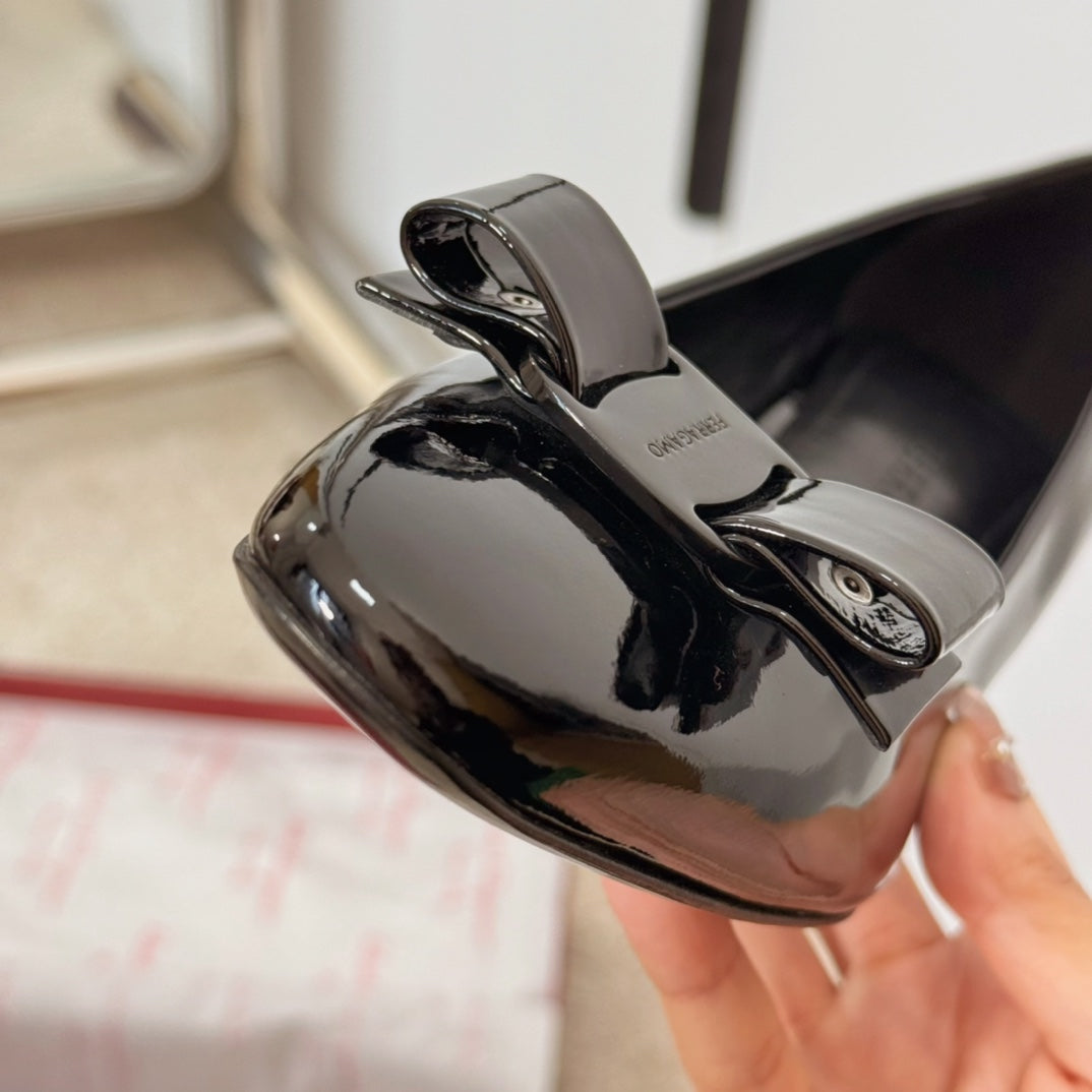 Ferragamo Bow-Detail Kitten-Heel Pumps, Black