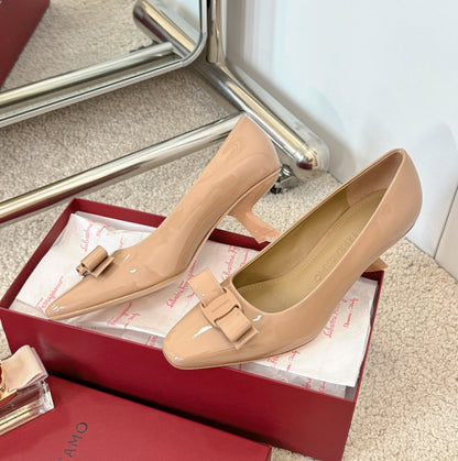 Ferragamo Bow-Detail Kitten-Heel Pumps, Beige