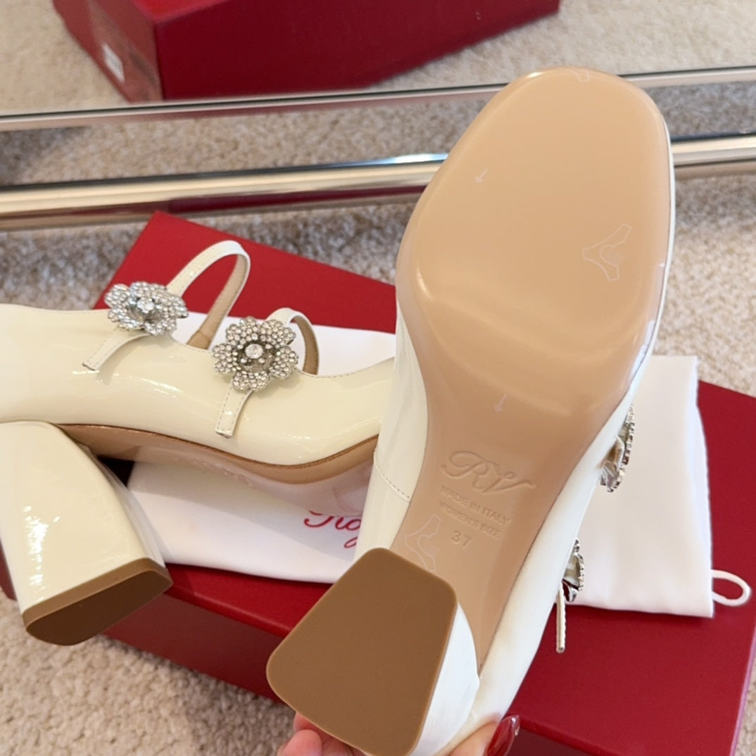 RV Limited-edition Floral Crystal-Buckle Mary Janes Series 01