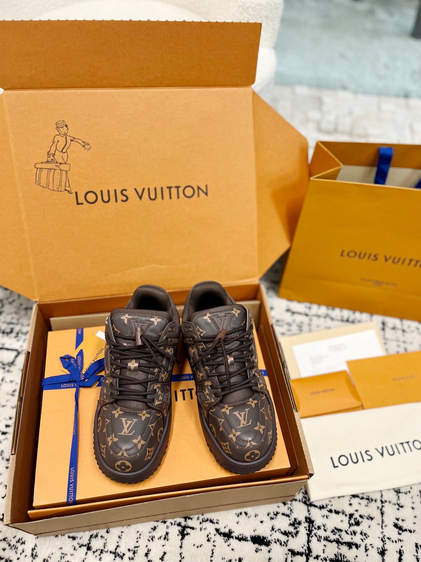 LV Unisex Pudding Skate Sneakers Series 05