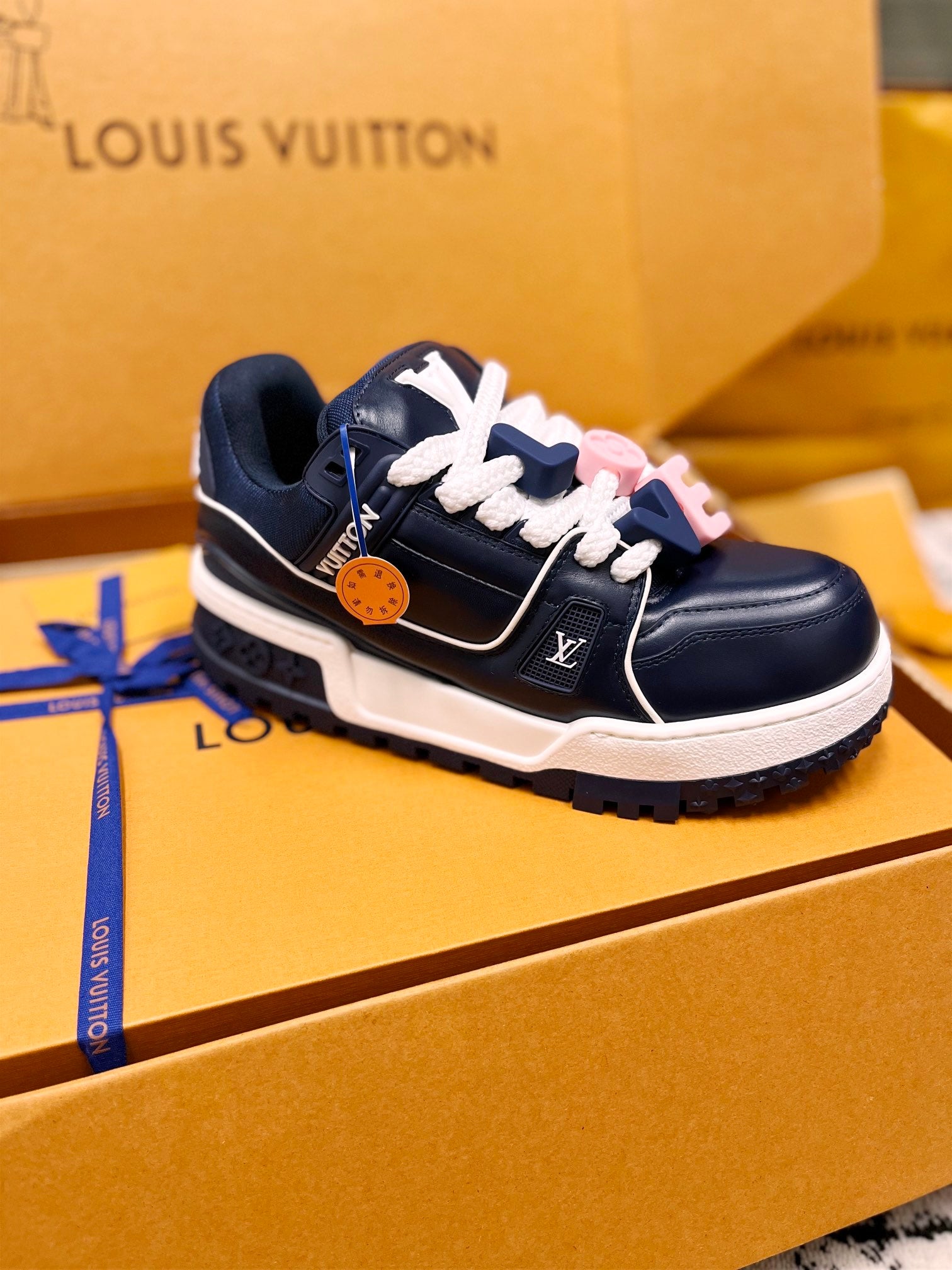 LV Unisex Pudding Skate Sneakers Series 04