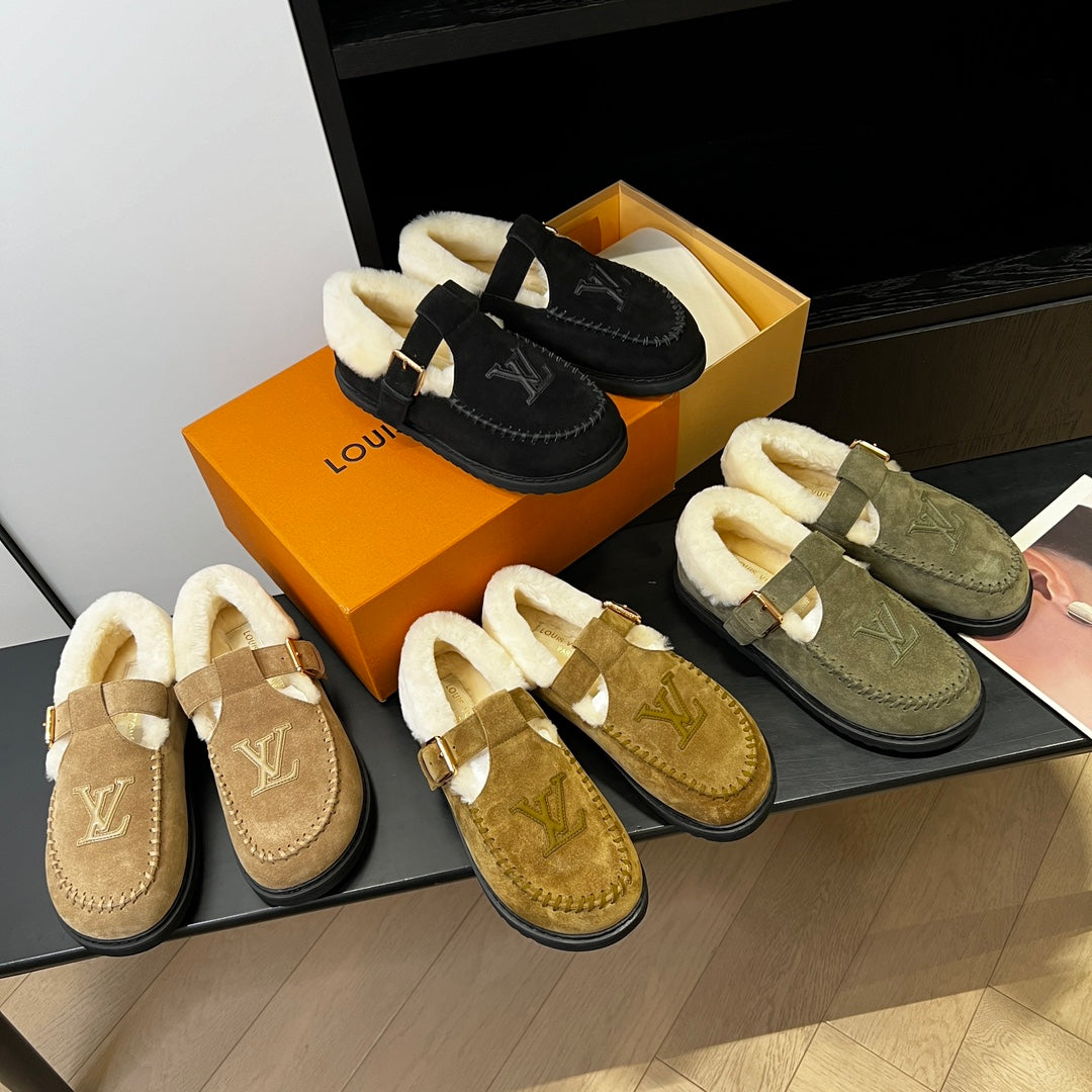 Louis Vuitton Fairy-core Mary Jane Plush Flats, Black