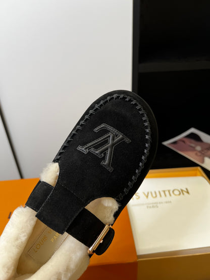 Louis Vuitton Fairy-core Mary Jane Plush Flats, Black