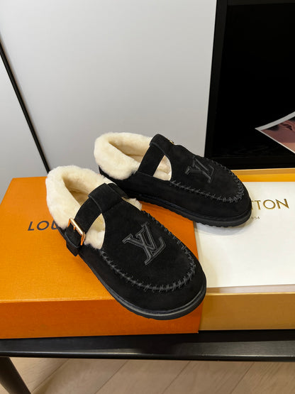 Louis Vuitton Fairy-core Mary Jane Plush Flats, Black