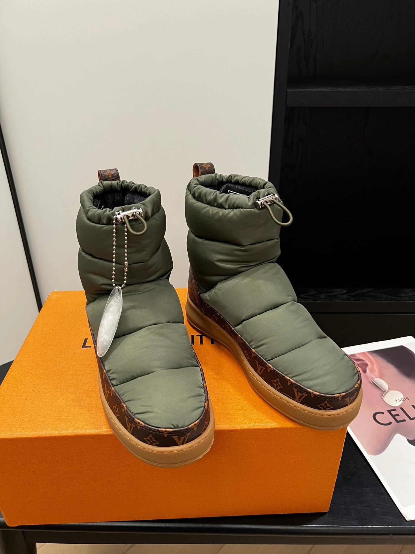 LV Pillow Down Snow Boots Series 03