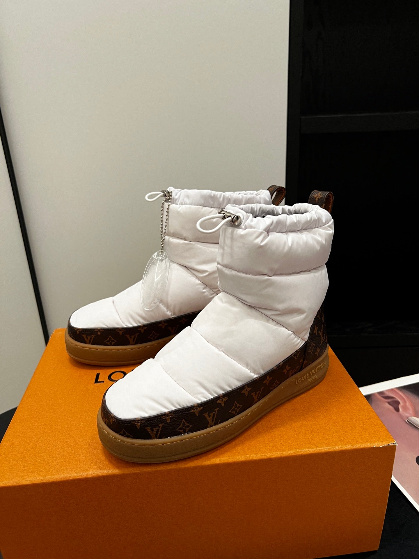 LV Pillow Down Snow Boots Series 02