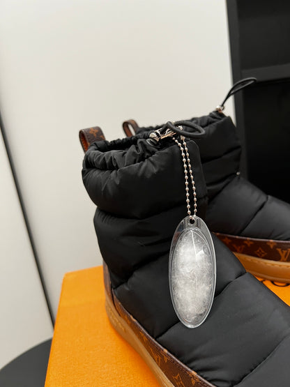 LV Pillow Down Snow Boots Series 01