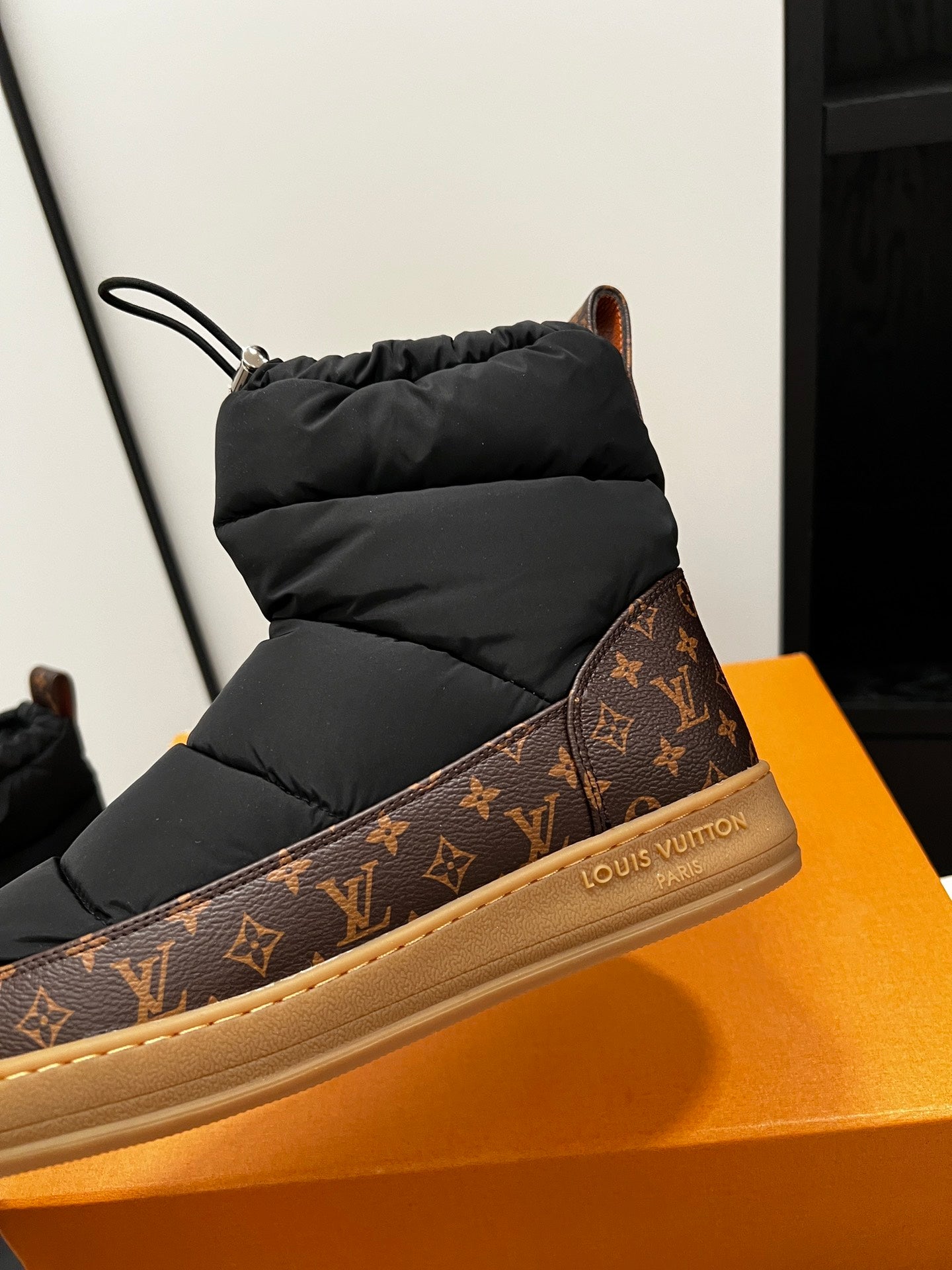 LV Pillow Down Snow Boots Series 01