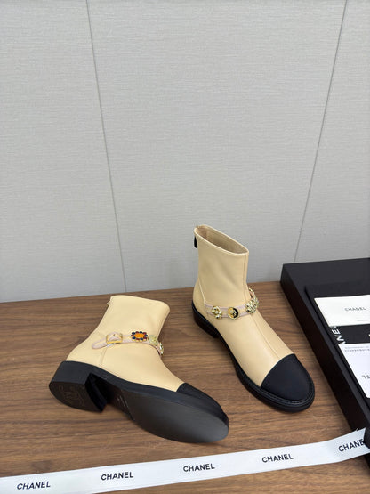 Chanel Fall/Winter New Runway Short Boots, Yellow