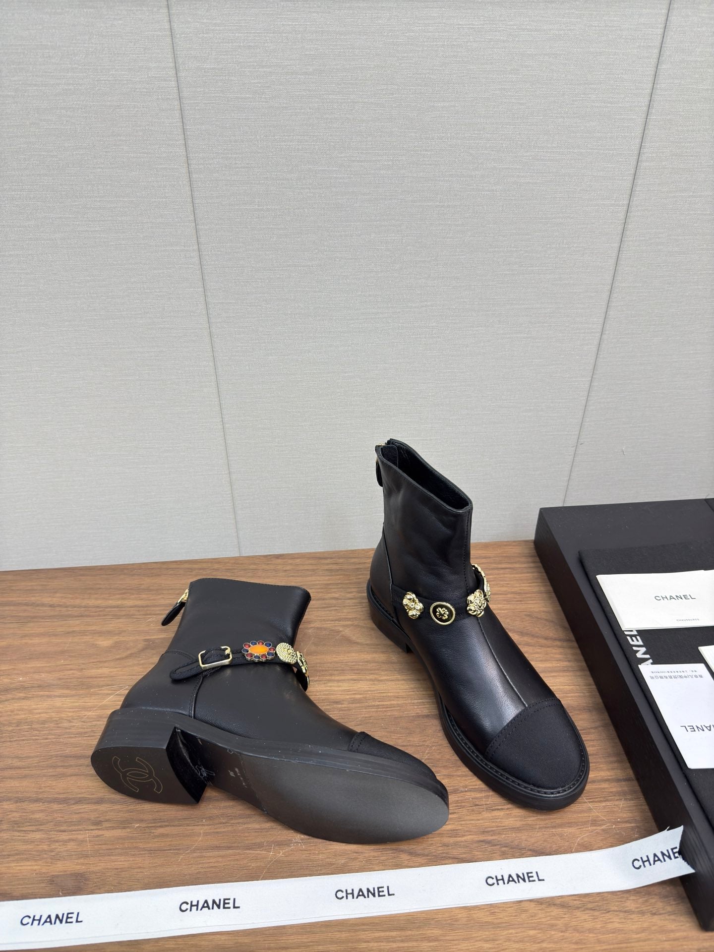 Chanel Fall/Winter New Runway Short Boots, Black