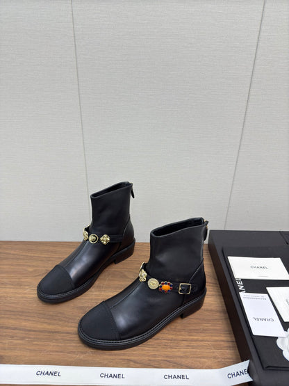 Chanel Fall/Winter New Runway Short Boots, Black